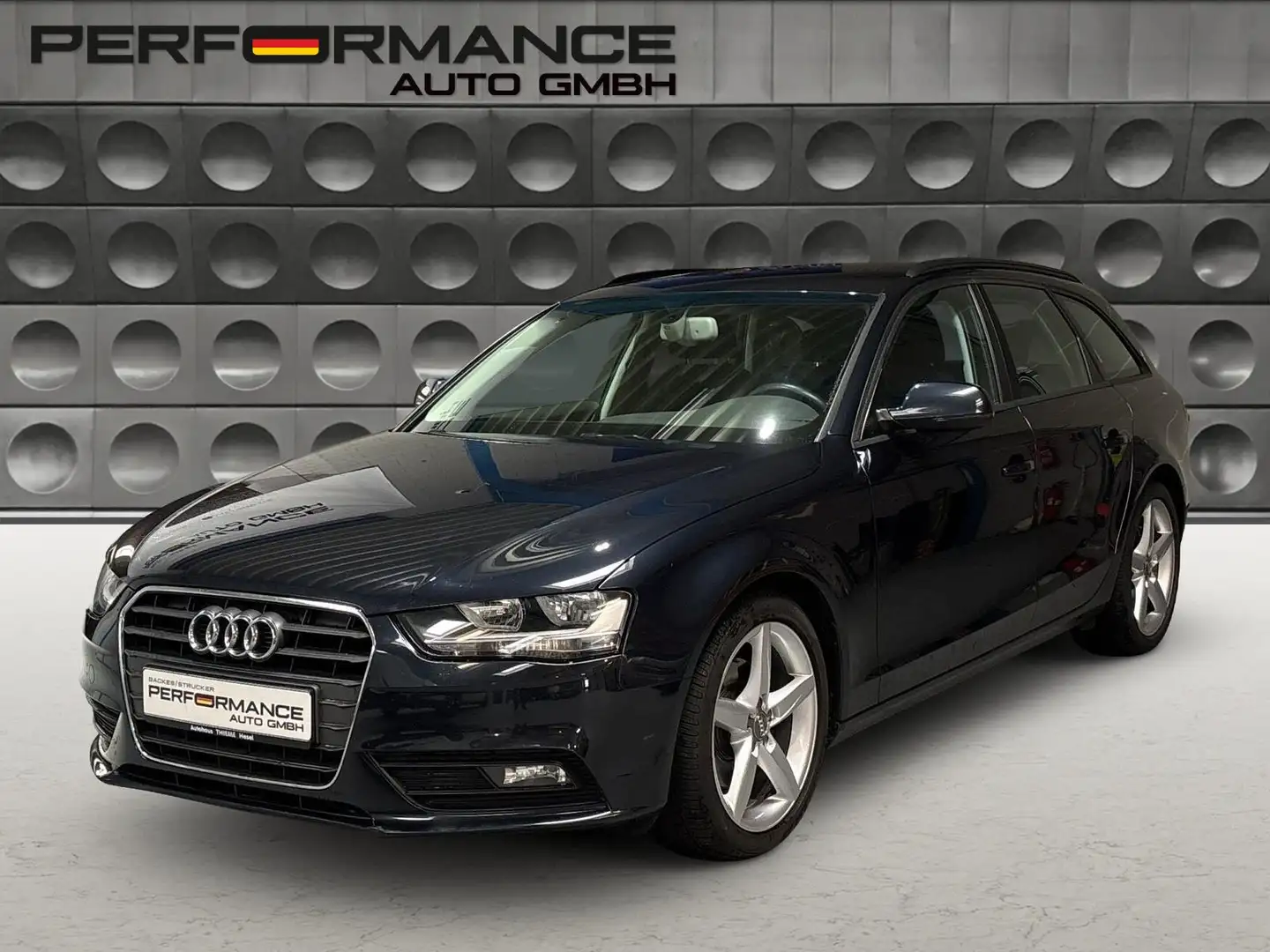 Audi A4 2.0 16V TDI Automatik PDC 1.Hand Azul - 2