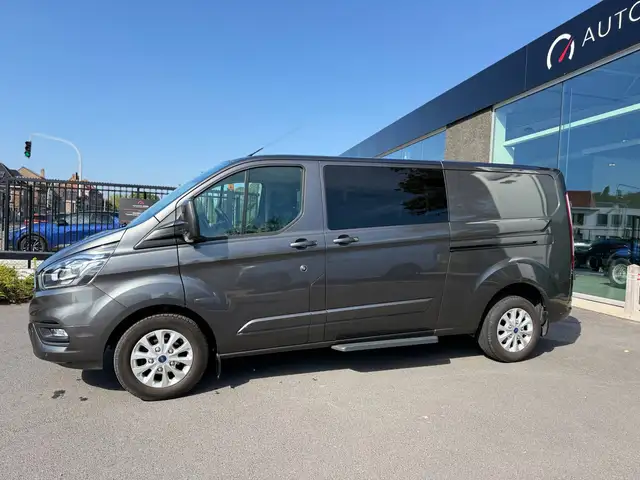 Ford Transit Custom view 4