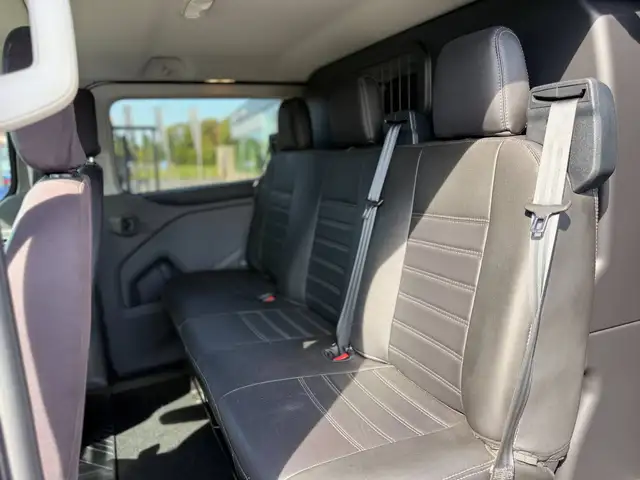 Ford Transit Custom view 12