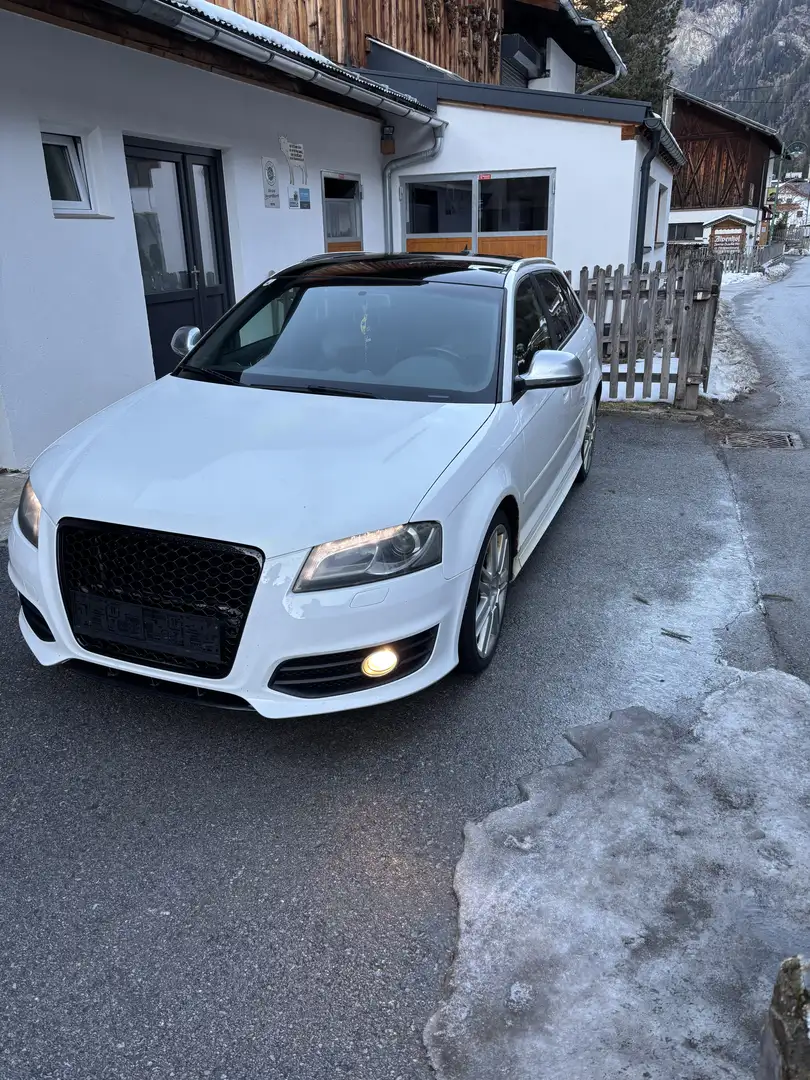 Audi S3 A3 quattro - 1