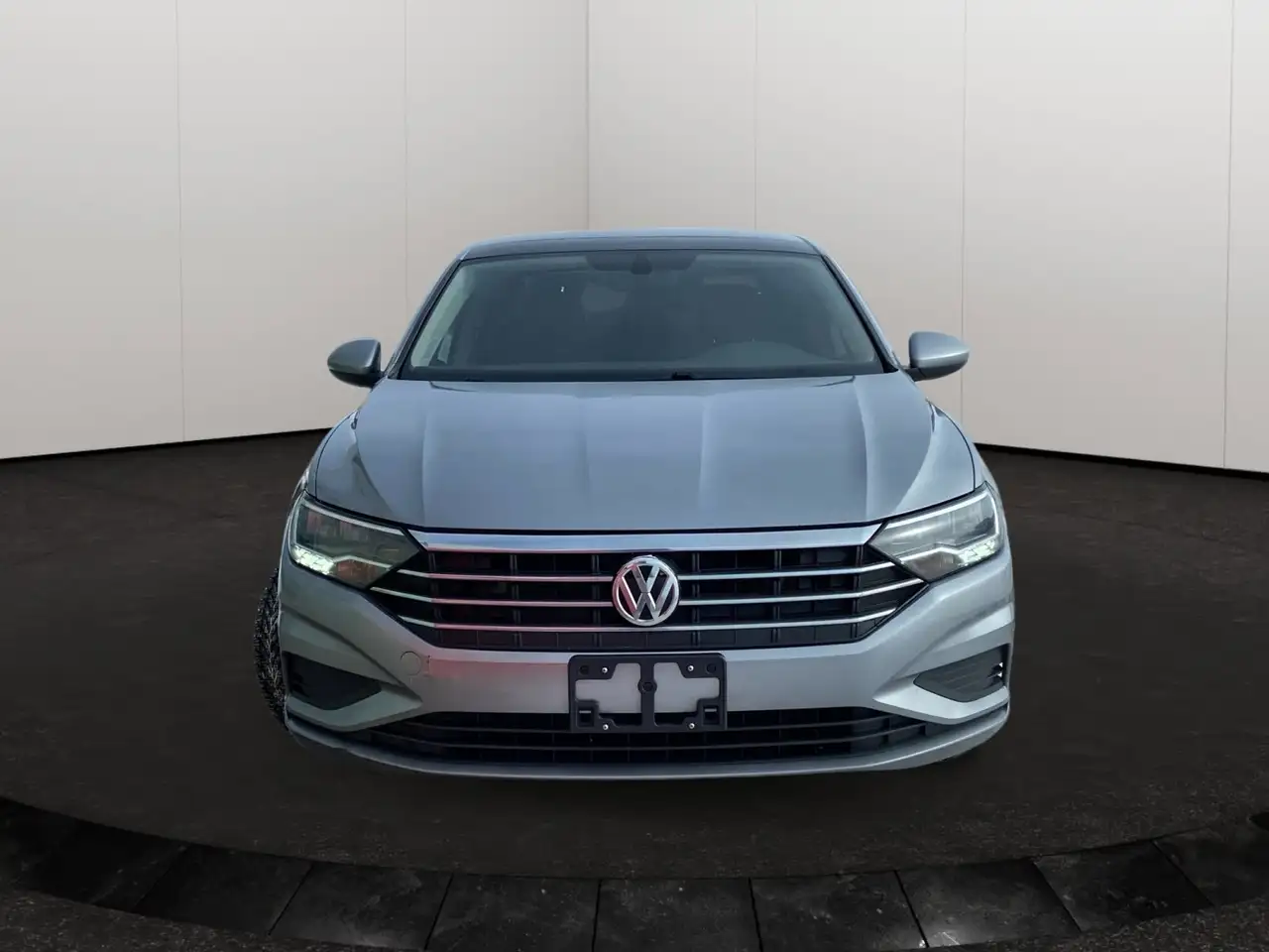 Volkswagen Jetta снимка Volkswagen Jetta
