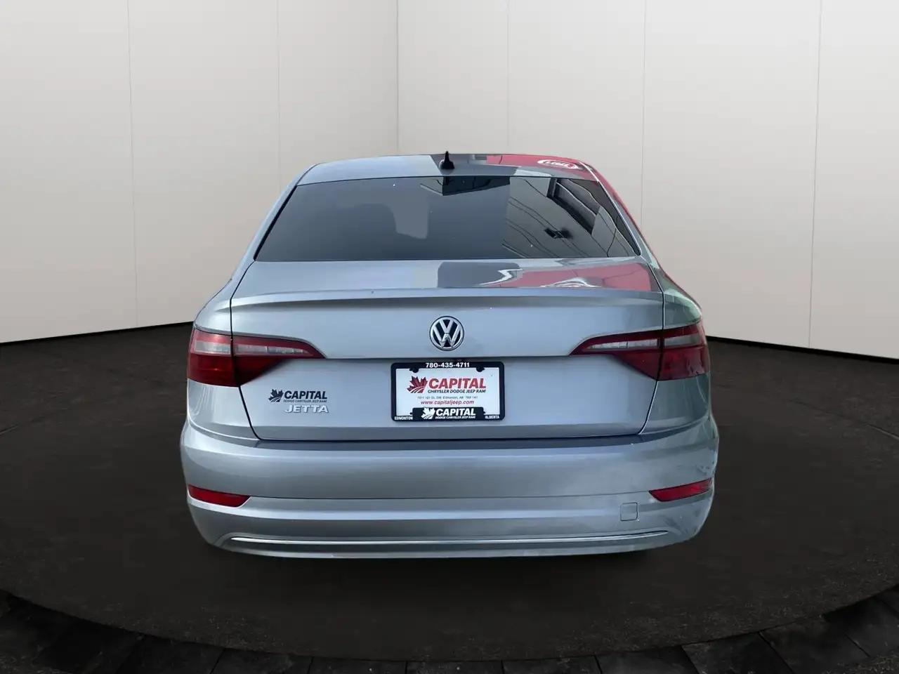 Volkswagen Jetta снимка Volkswagen Jetta