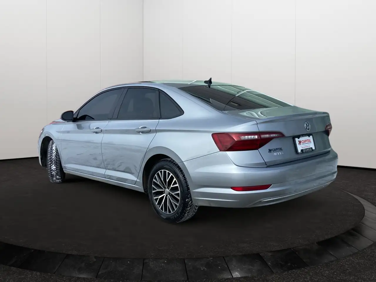 Volkswagen Jetta снимка Volkswagen Jetta