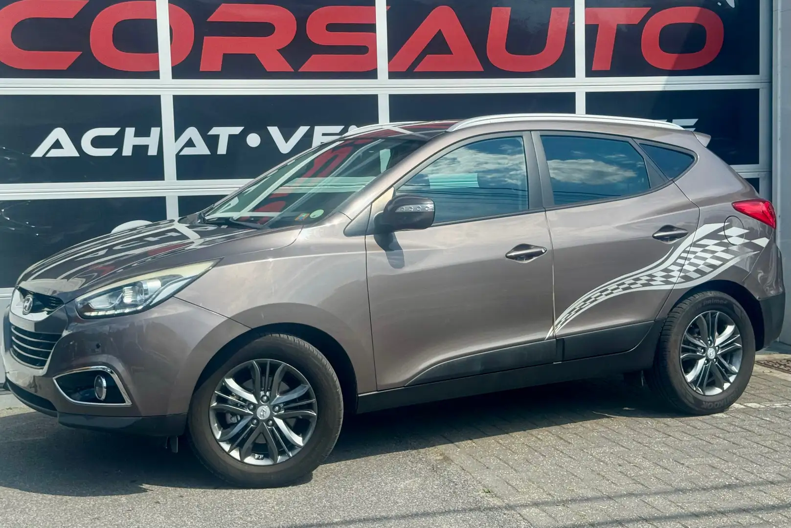 Hyundai iX35 1.7 CRDi 2WD NAVI CAM CRUISE TEL MEDIA JA Brun - 1