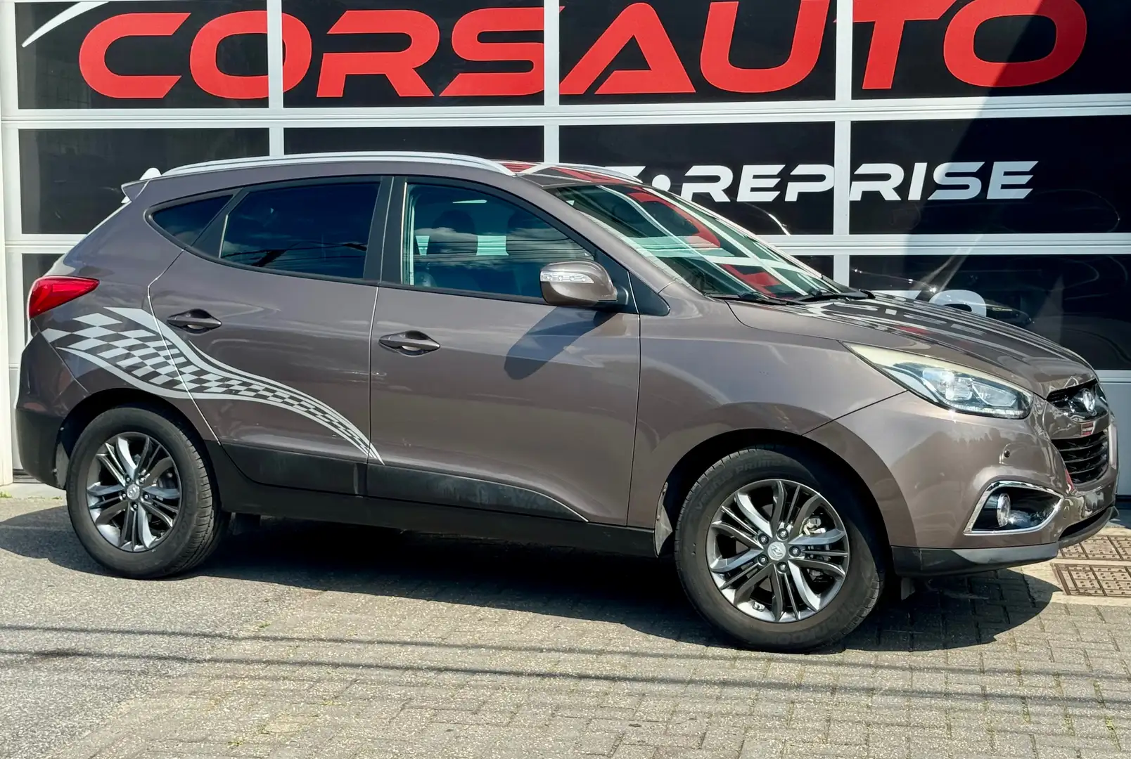 Hyundai iX35 1.7 CRDi 2WD NAVI CAM CRUISE TEL MEDIA JA Brun - 2