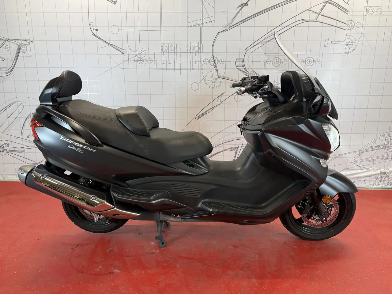 Suzuki Burgman 650