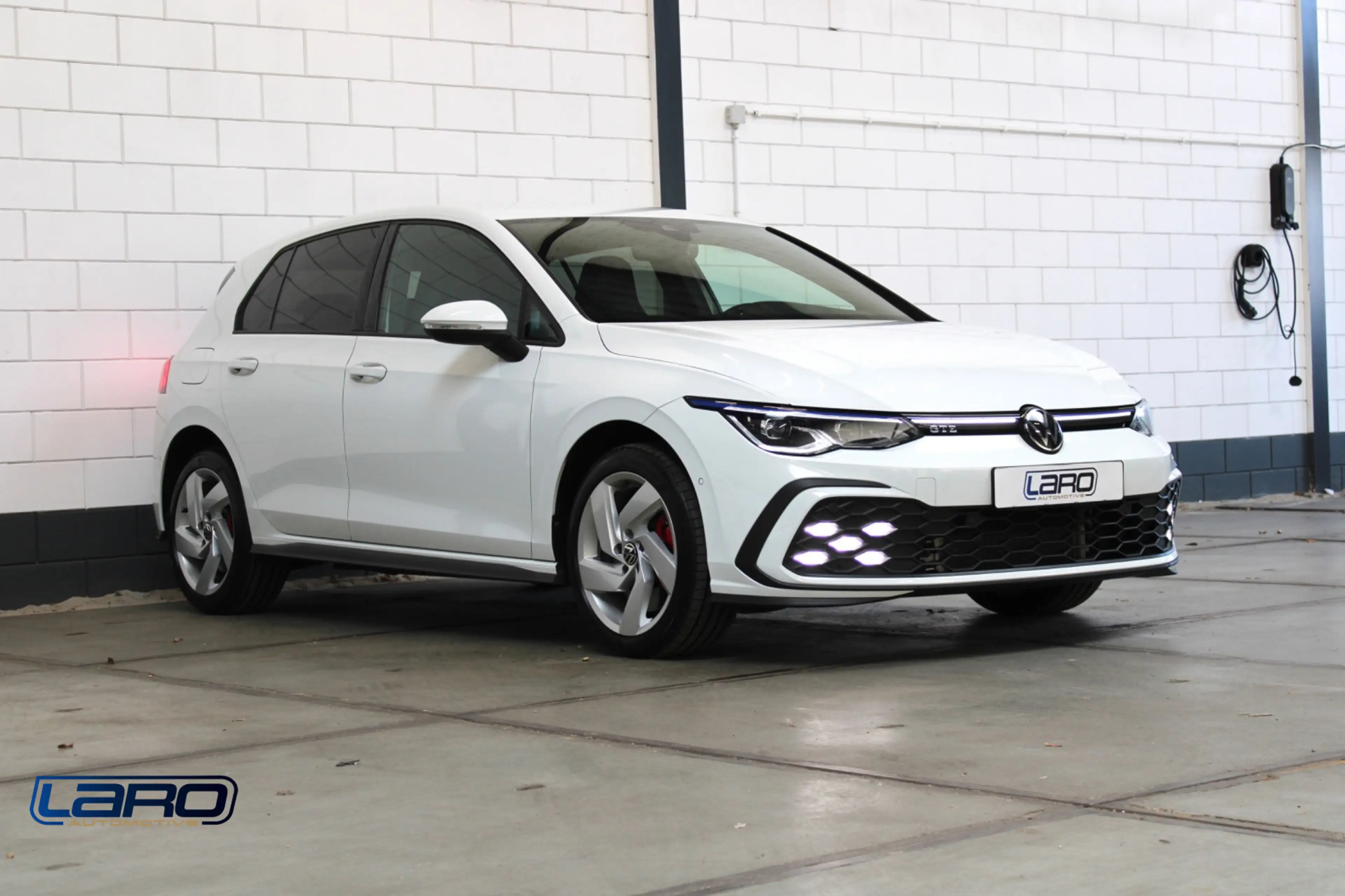 Volkswagen Golf GTE 1.4 eHybrid | IQ.Lights Cam ACC Keyless Winter Car — photo 20