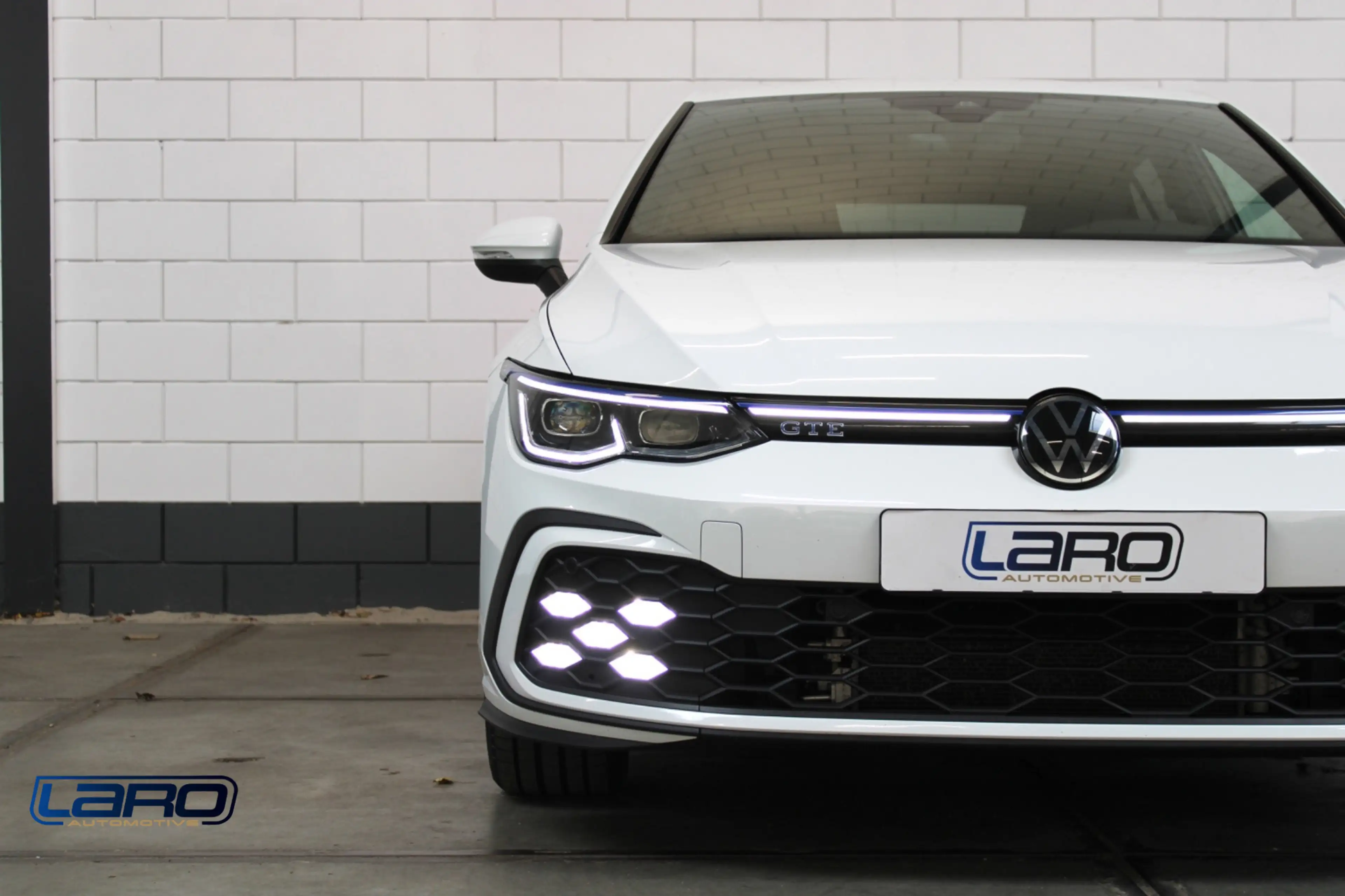 Volkswagen Golf GTE 1.4 eHybrid | IQ.Lights Cam ACC Keyless Winter Car — photo 16