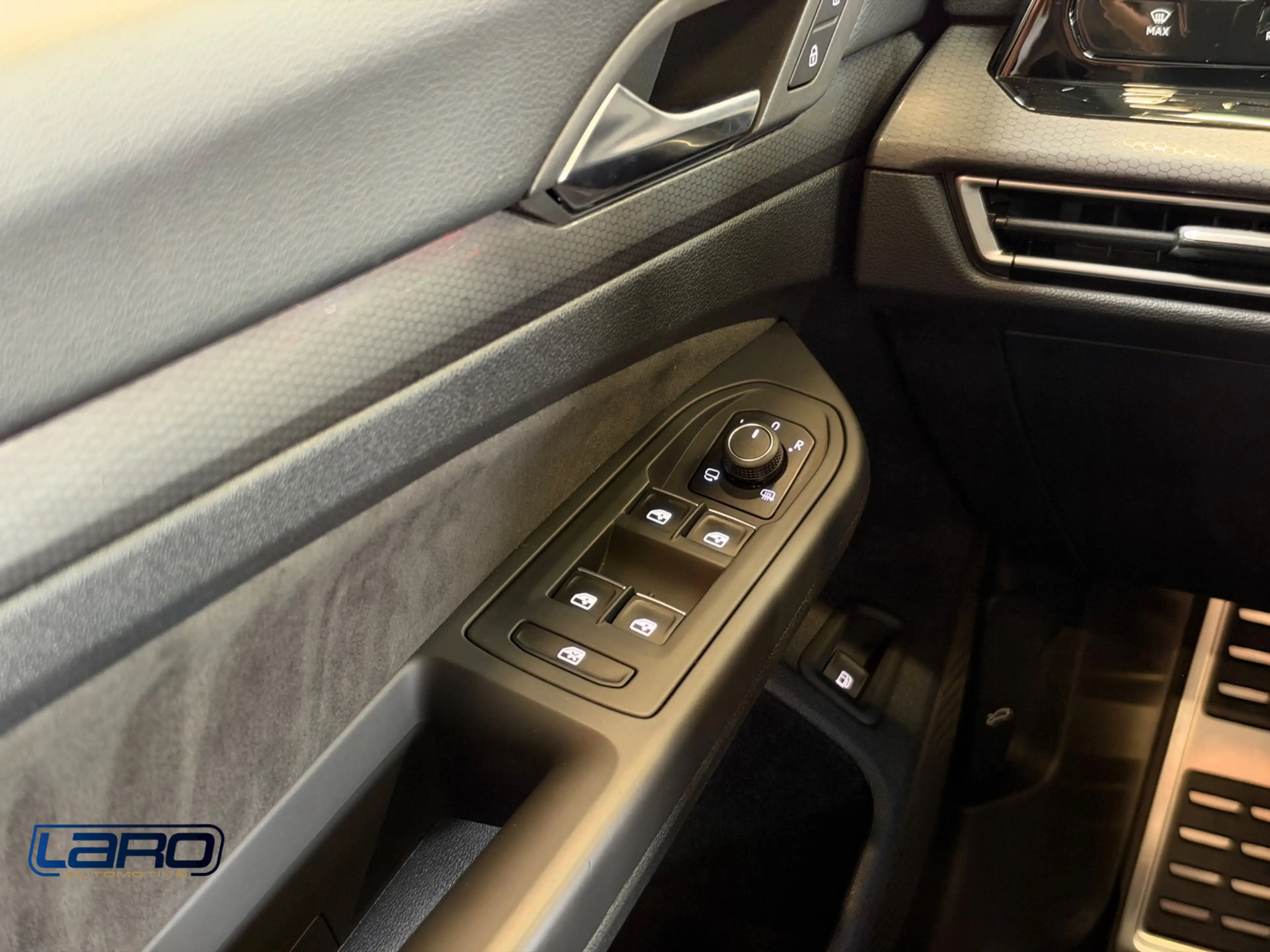 Volkswagen Golf GTE 1.4 eHybrid | IQ.Lights Cam ACC Keyless Winter Car — photo 31