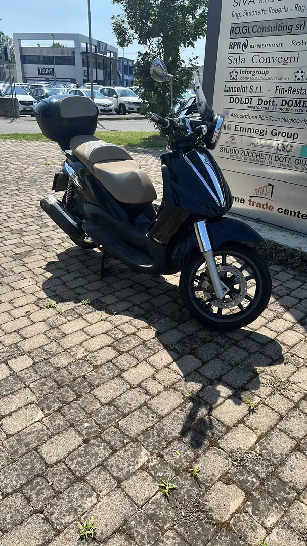 Piaggio Beverly 500 cruiser - 2