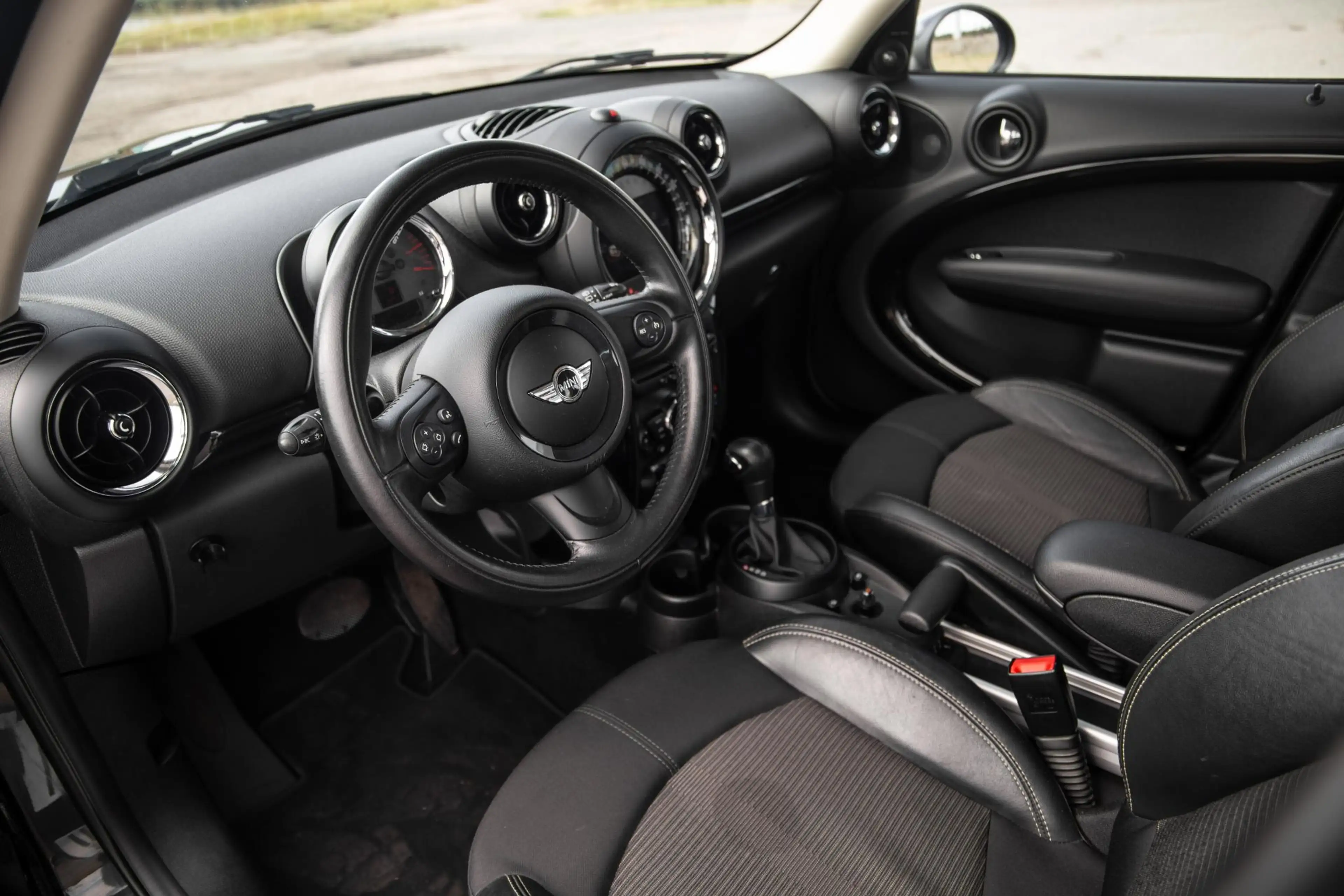 MINI Cooper Countryman 1.6 Chili AUTOMAAT / CRUISE CONTROLE / AIRCO / PER — photo 11
