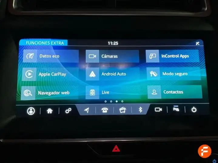 Jaguar E-Pace 2019, foto 21