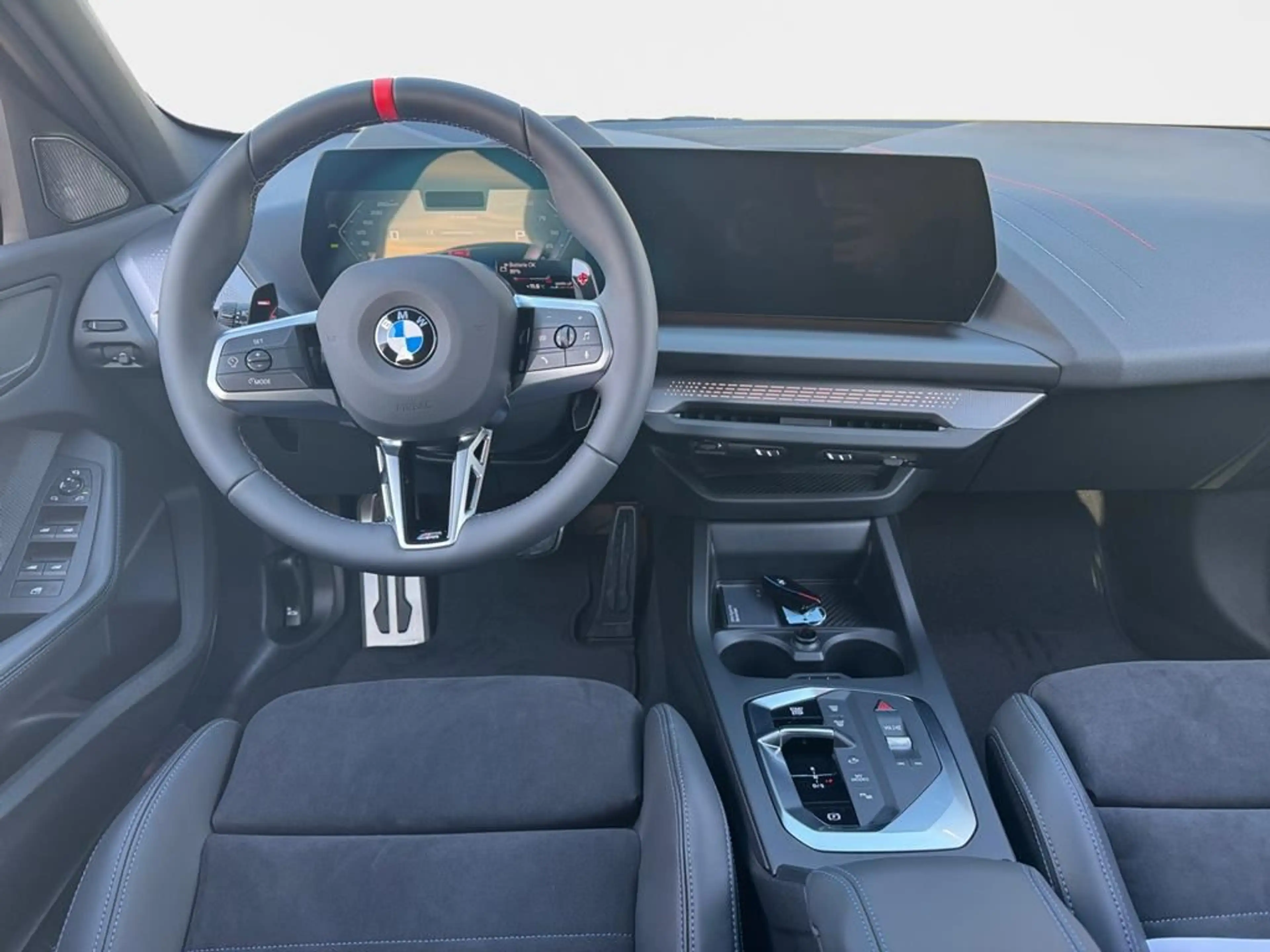 BMW M1 — photo 8