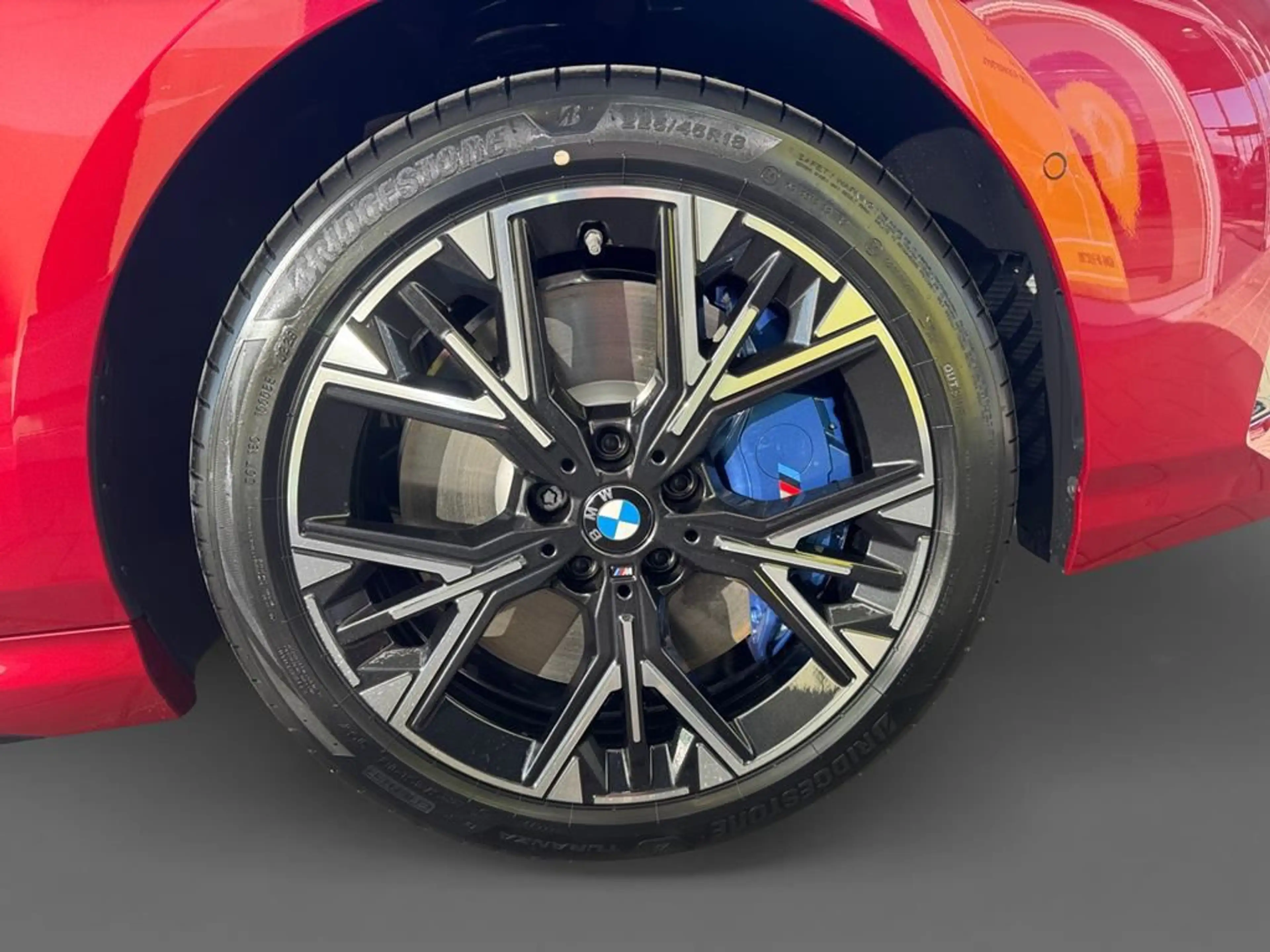 BMW M1 — photo 12