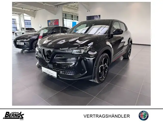 Alfa Romeo Junior 1.2 VGT Ibrida Speciale TECHNOLOGIE PAKET