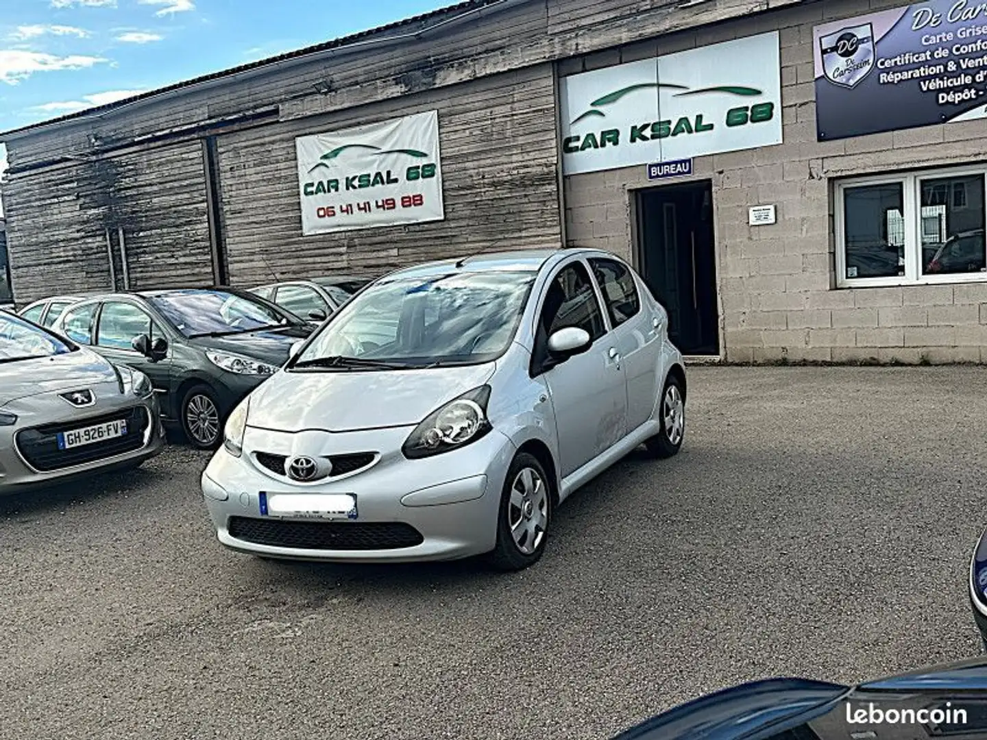 Toyota Aygo 1.0 VVT-I 68CH 5P Gris - 1