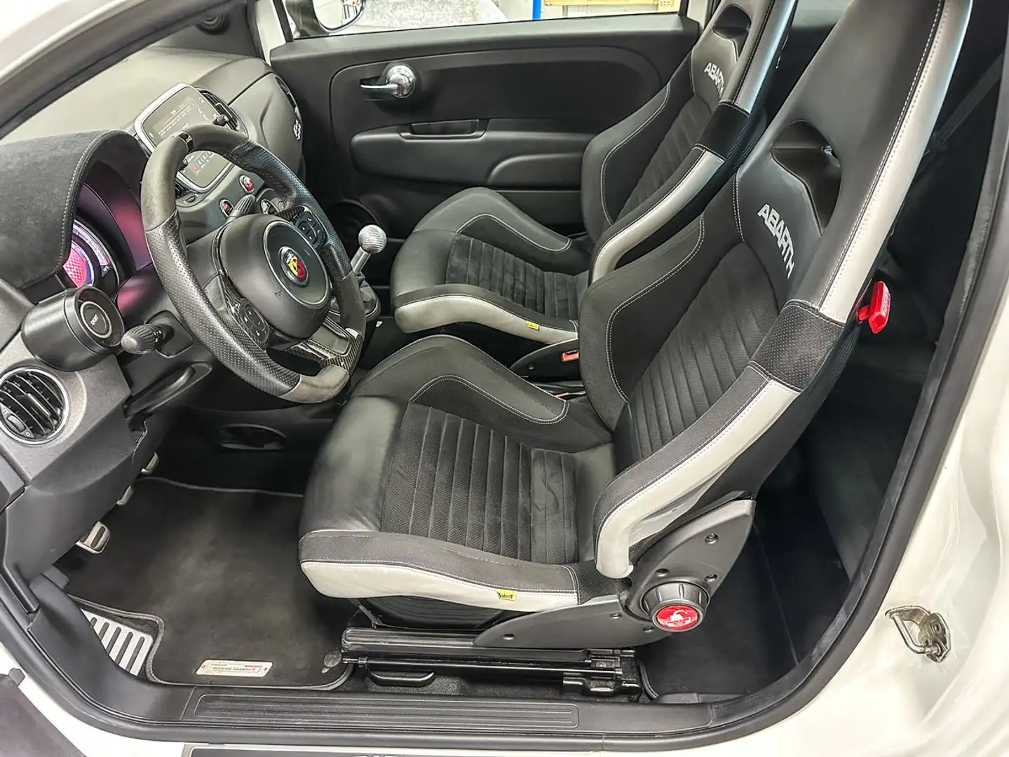 Abarth 595 Competizione Bi-Xenon Sabelt Brembo Monza Klima Navi Carbon Weiß - 2