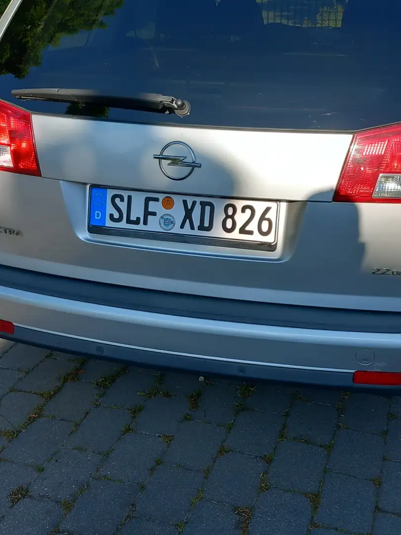 Opel Vectra Vectra 2.2 Caravan Automatik Argent - 2
