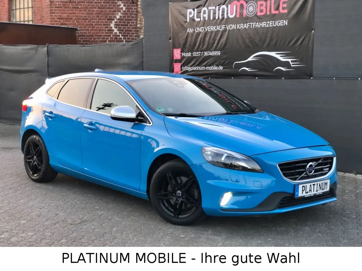 Volvo V40 *R-Design* 1.6 L + 200PS *Rebel BLUE* Kamera Blau - 1