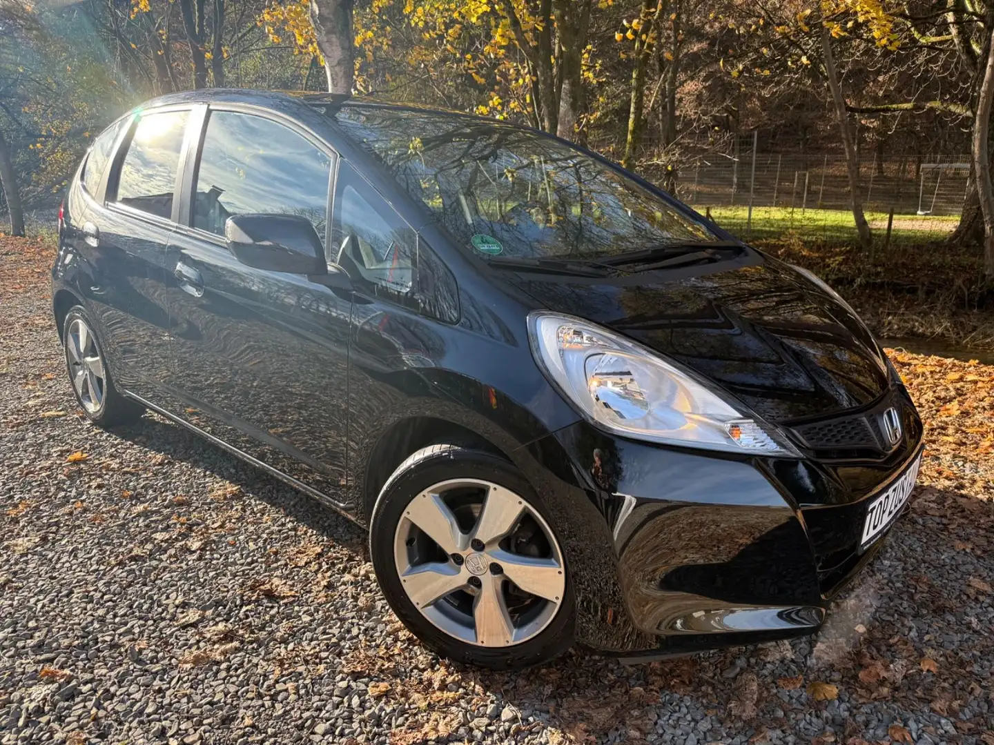 Honda Jazz 1.4 Trend Schwarz - 1