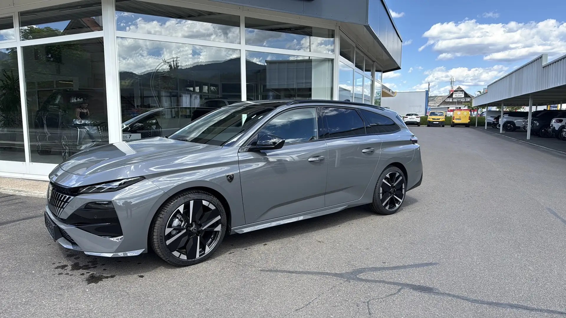 Peugeot 308 Hybrid 145 GT Exclusive Grau - 1