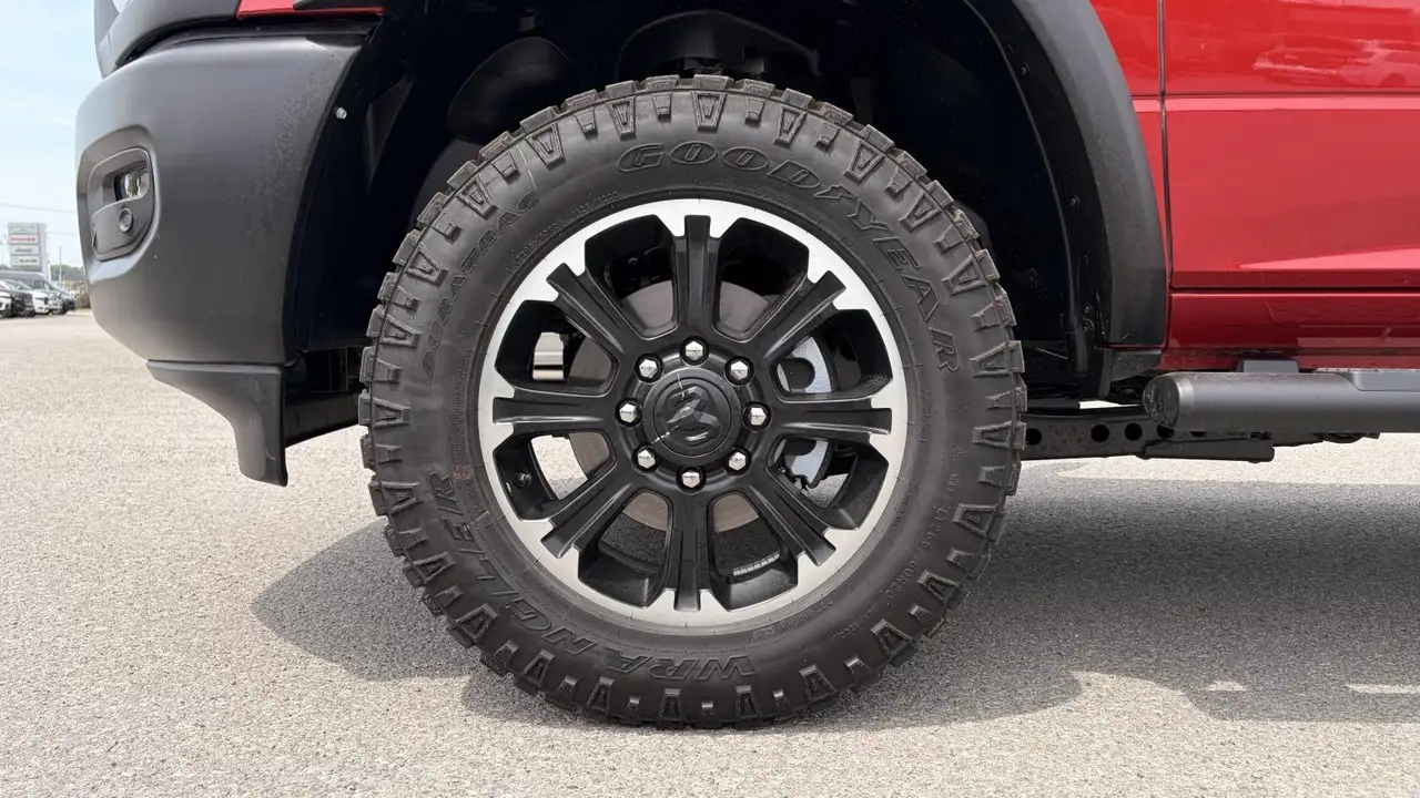 RAM 2500 снимка RAM 2500