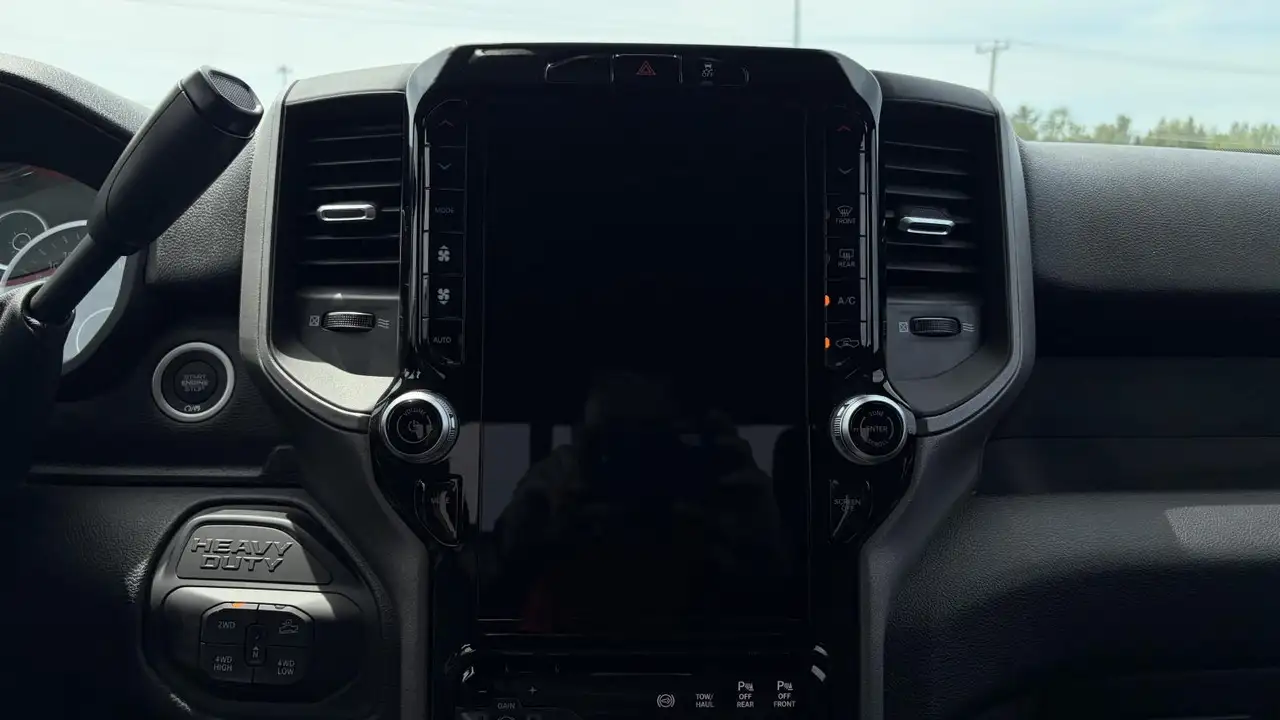 RAM 2500 снимка RAM 2500