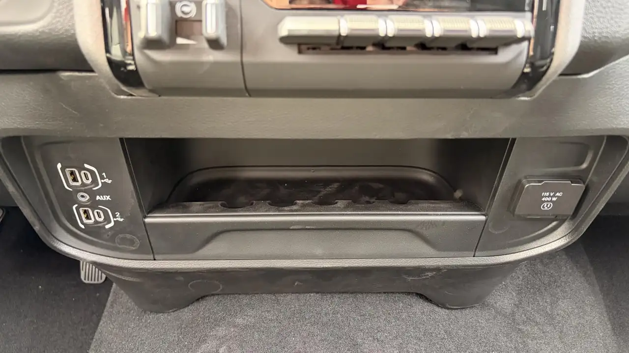 RAM 2500 снимка RAM 2500