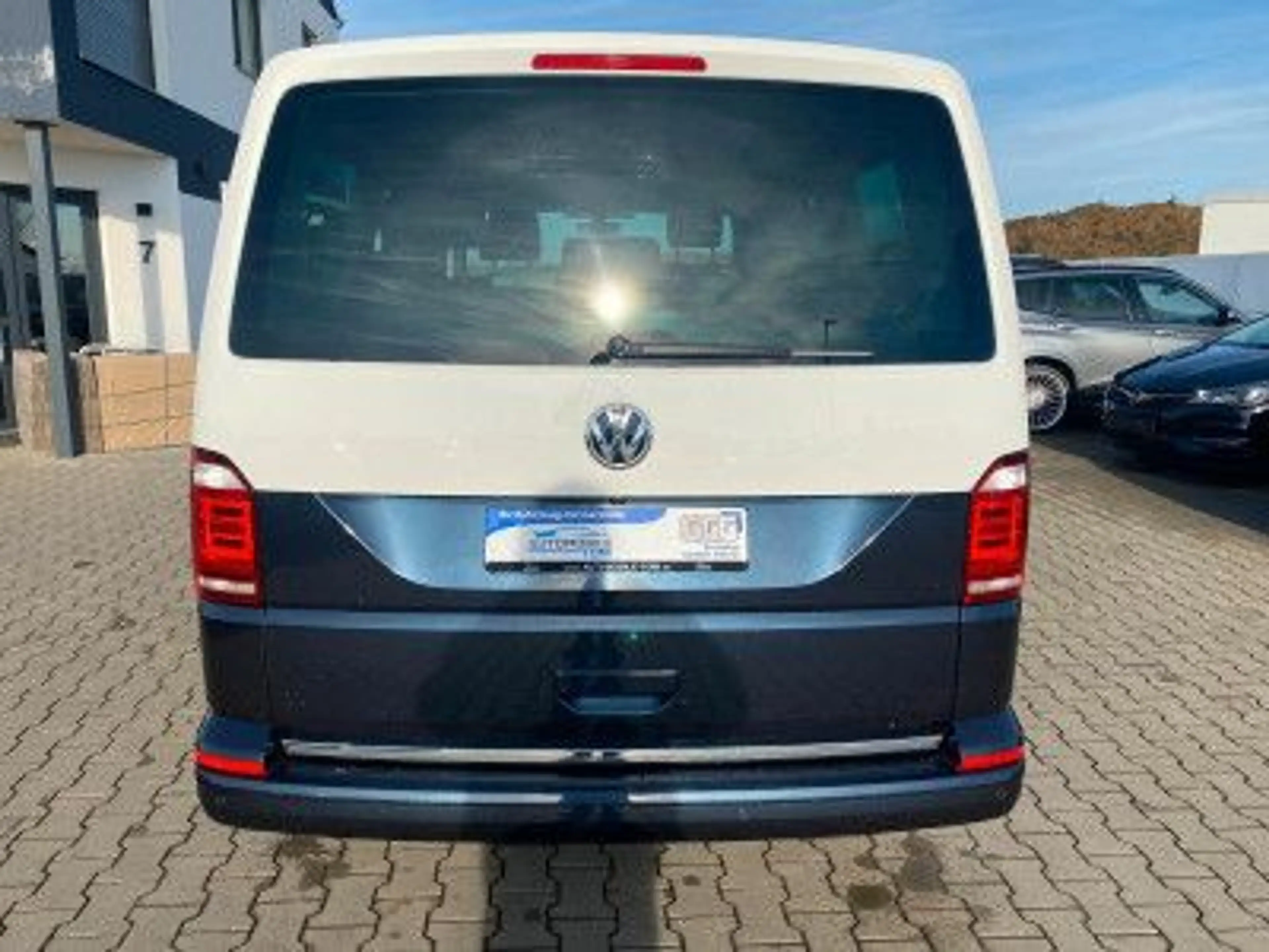 Volkswagen LT Transporter Multivan 4Motion Generation Six/Expo — photo 14