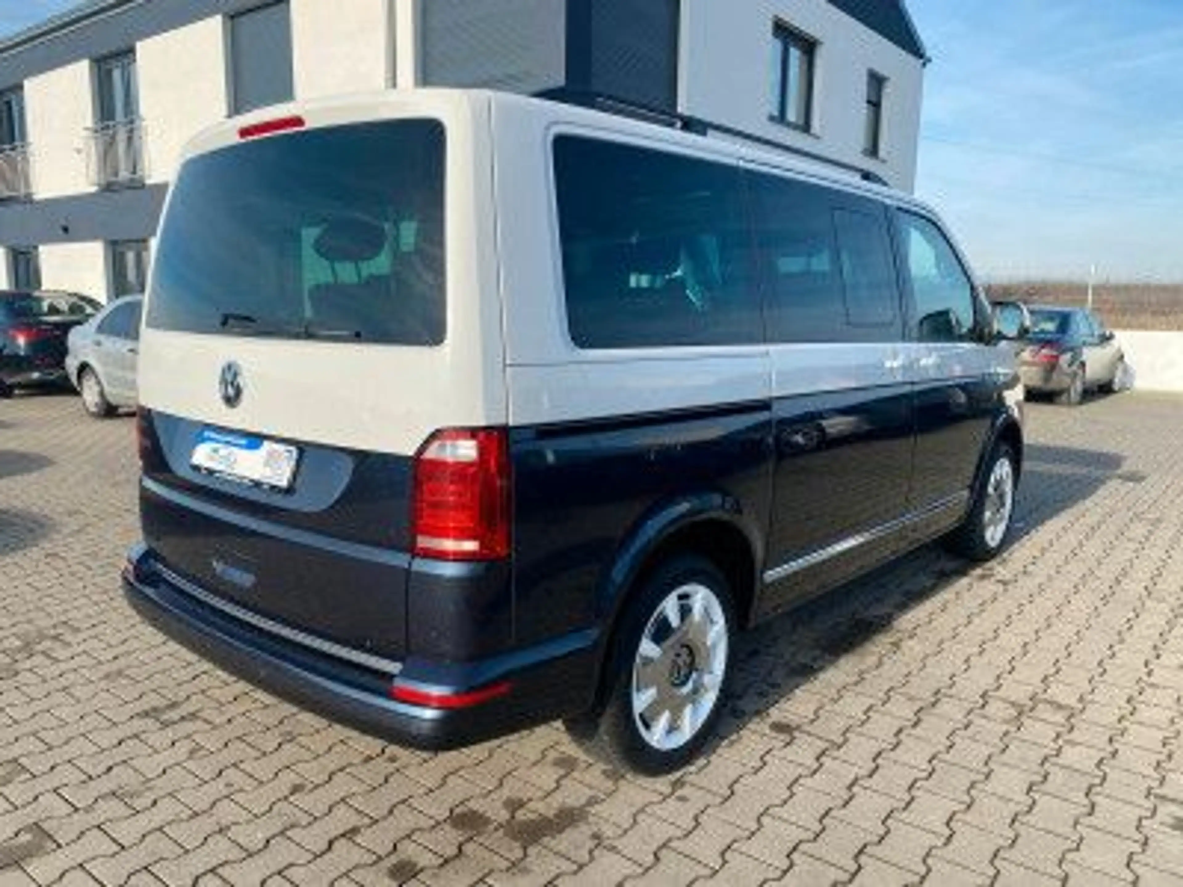 Volkswagen LT Transporter Multivan 4Motion Generation Six/Expo — photo 10
