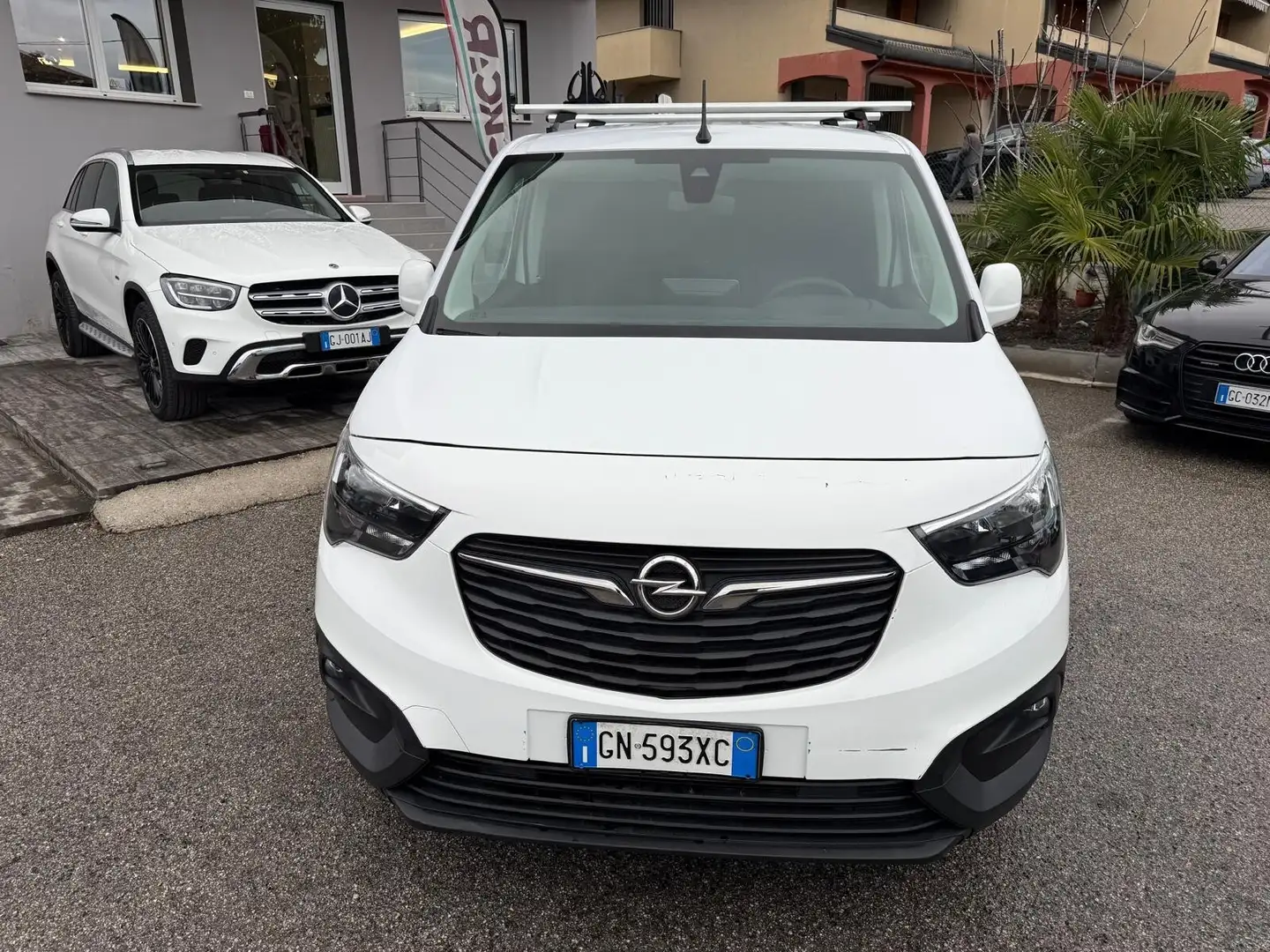 Opel Combo Combo Cargo 1.5 Diesel 100CV S&S PC 650kg Edition Fehér - 2
