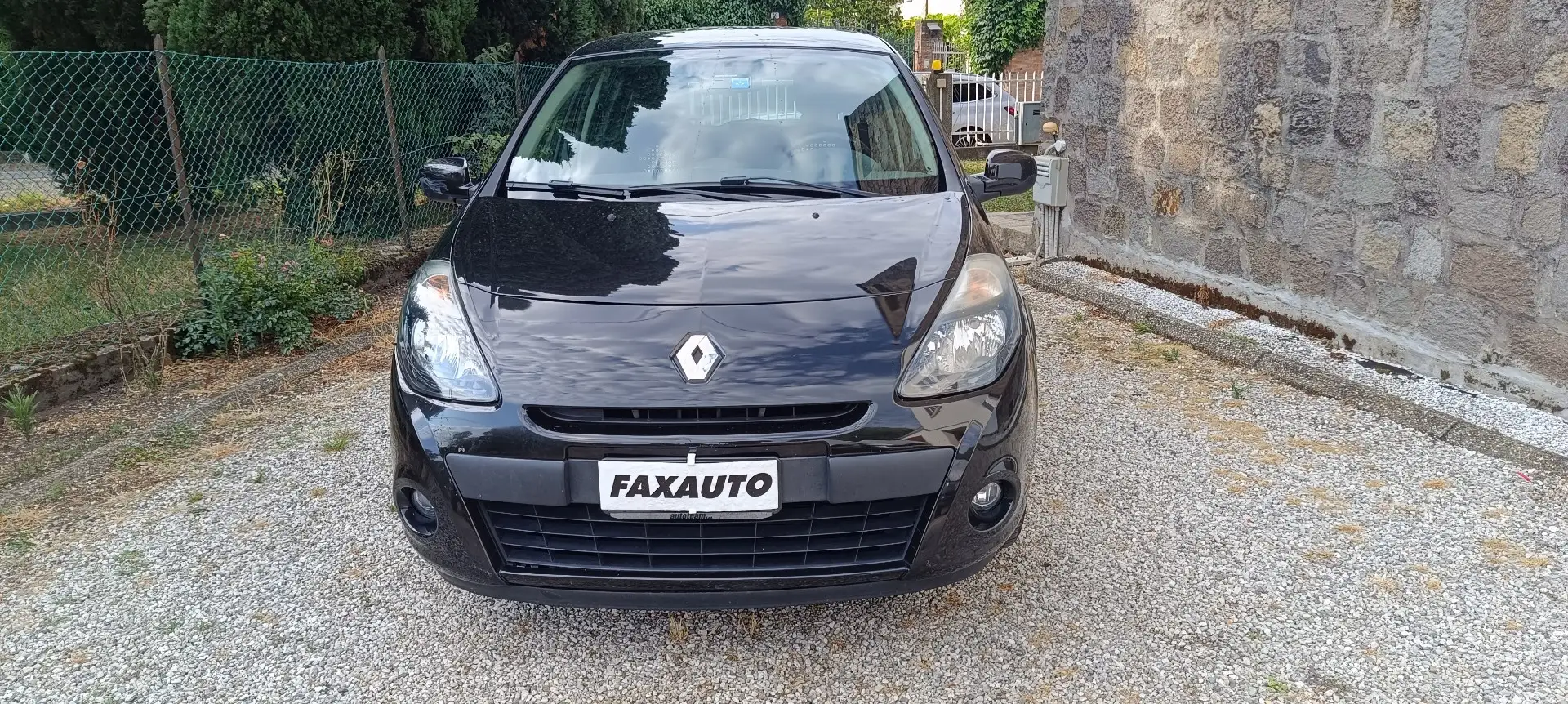 Renault Clio 5p 1.2 16v Yahoo - 1