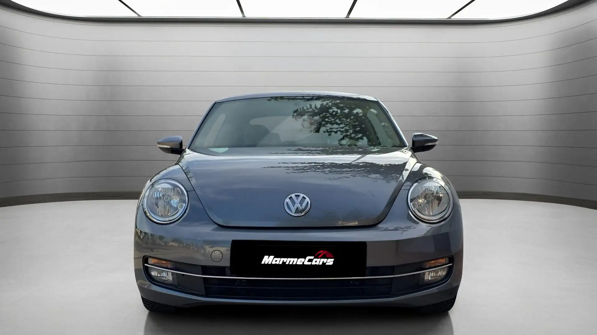 Volkswagen Beetle 2.0TDI Connection 140 Marrón - 2