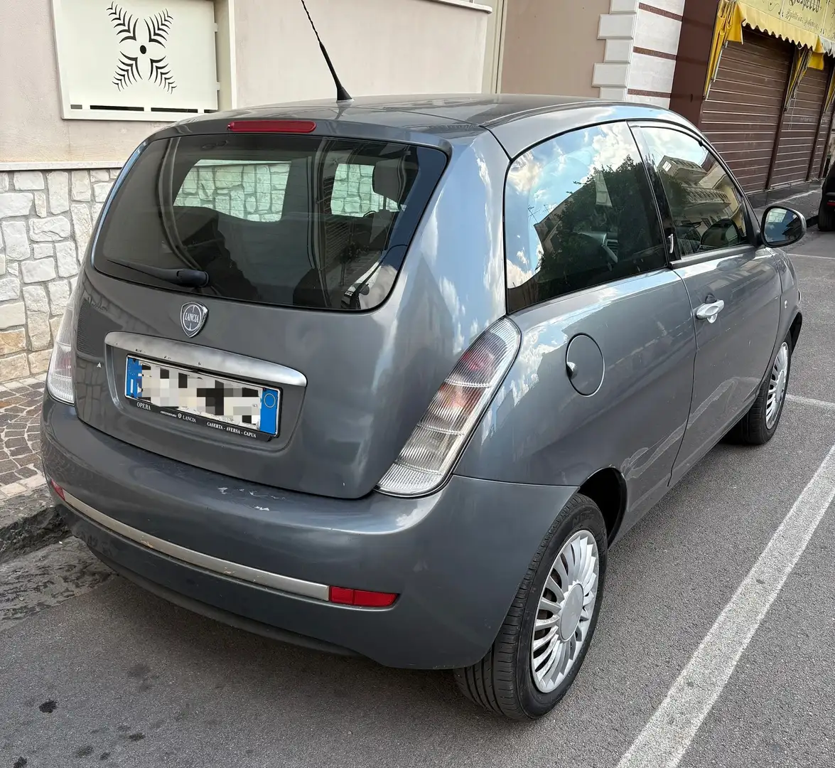 Lancia Ypsilon 1.2 8v Argento - 2