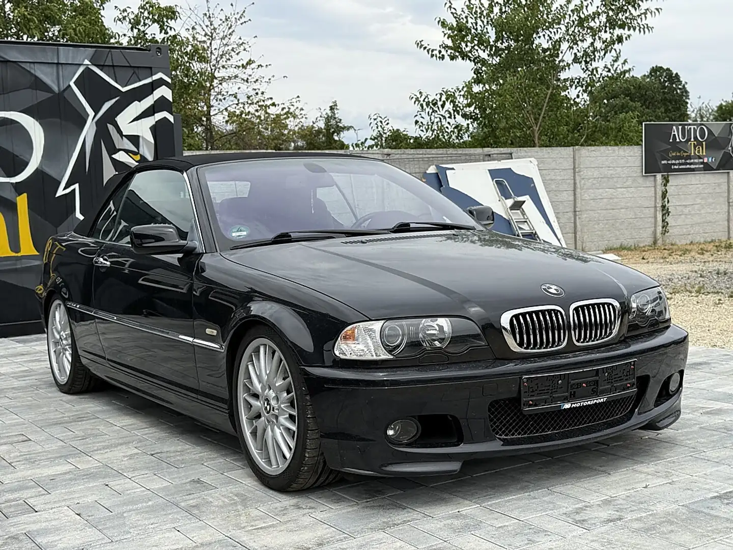 BMW 323 Ci Cabrio Aut. Schwarz - 2