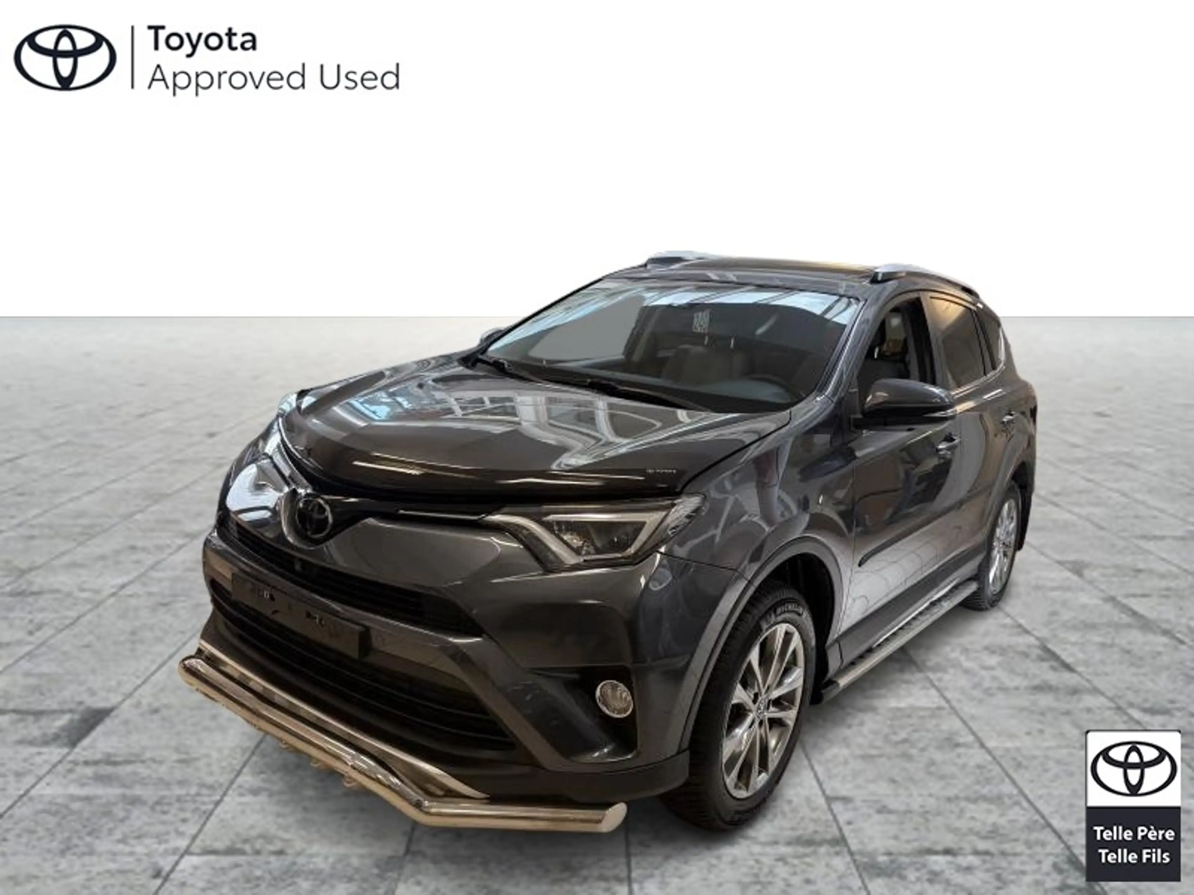 Toyota RAV 4 LOUNGE