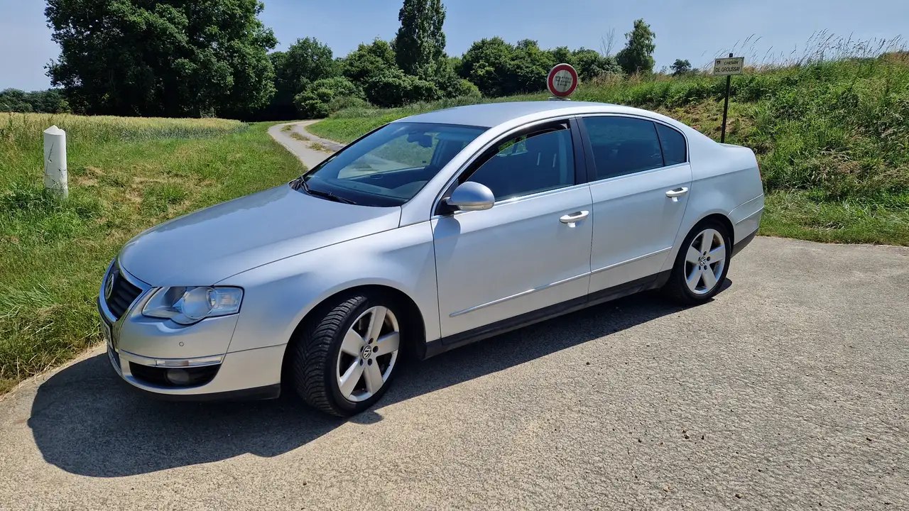 Volkswagen Passat 2.0 16S TDI 140 CR FAP Embassy DSG