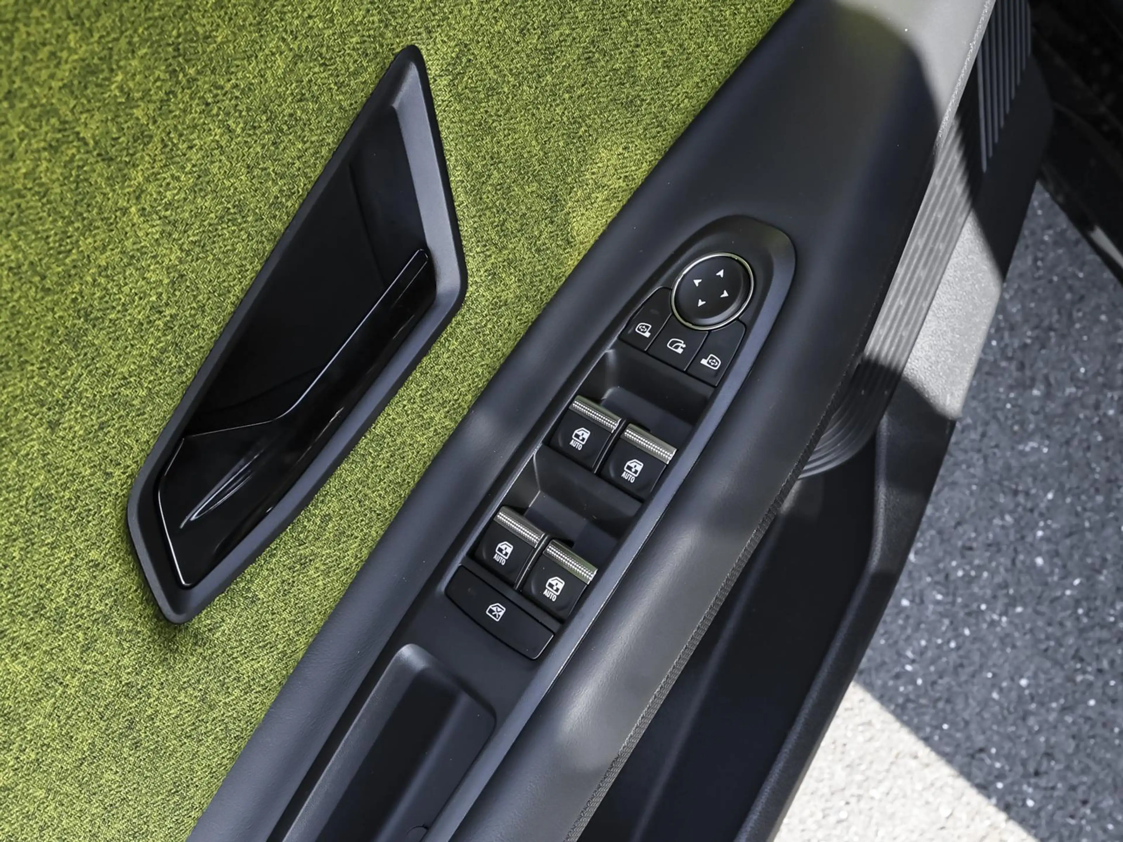 Renault R 5 5 E-Tech 100% elektr. Iconic Five 150 Comfort Ra — photo 10