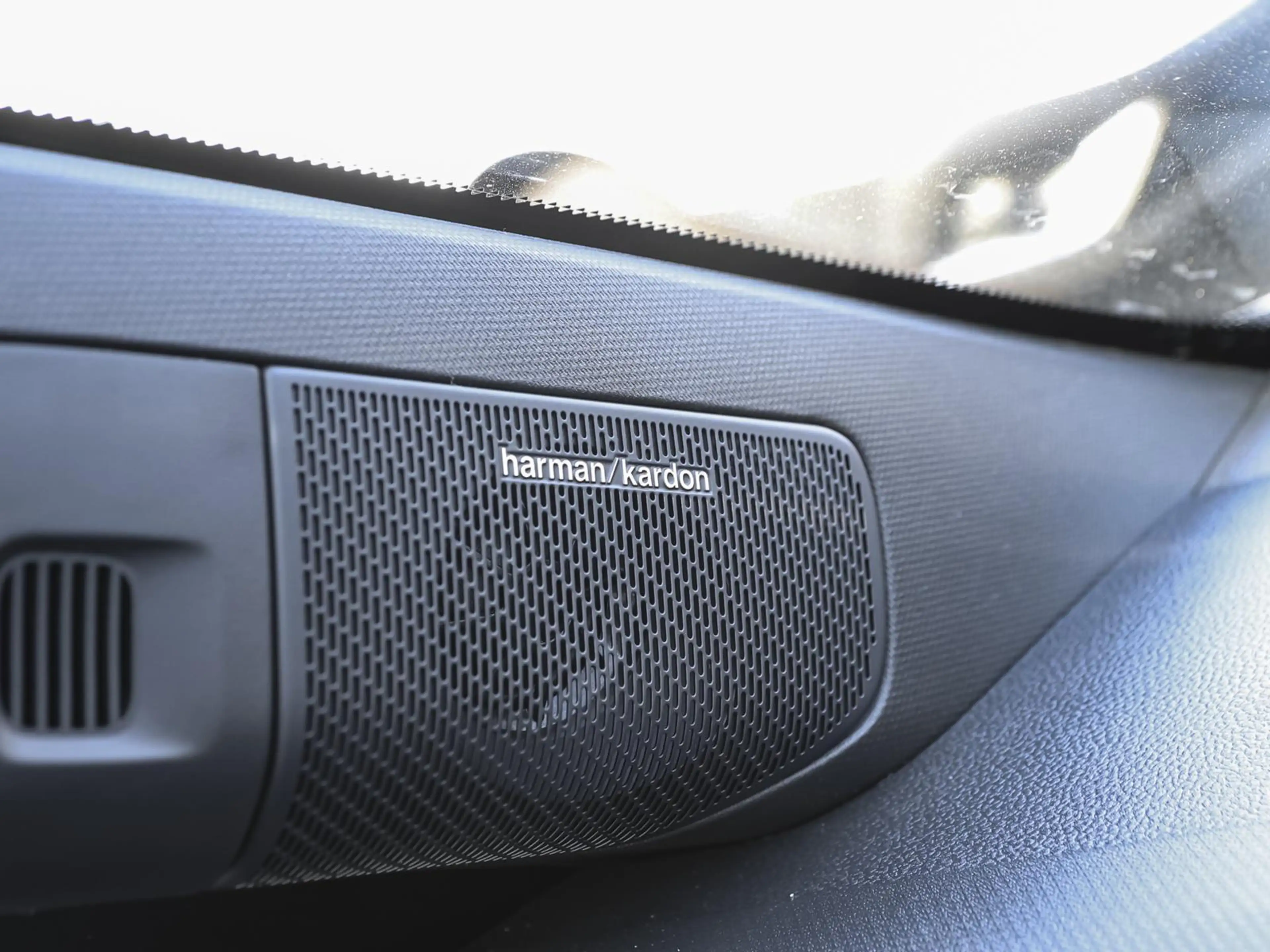 Renault R 5 5 E-Tech 100% elektr. Iconic Five 150 Comfort Ra — photo 14