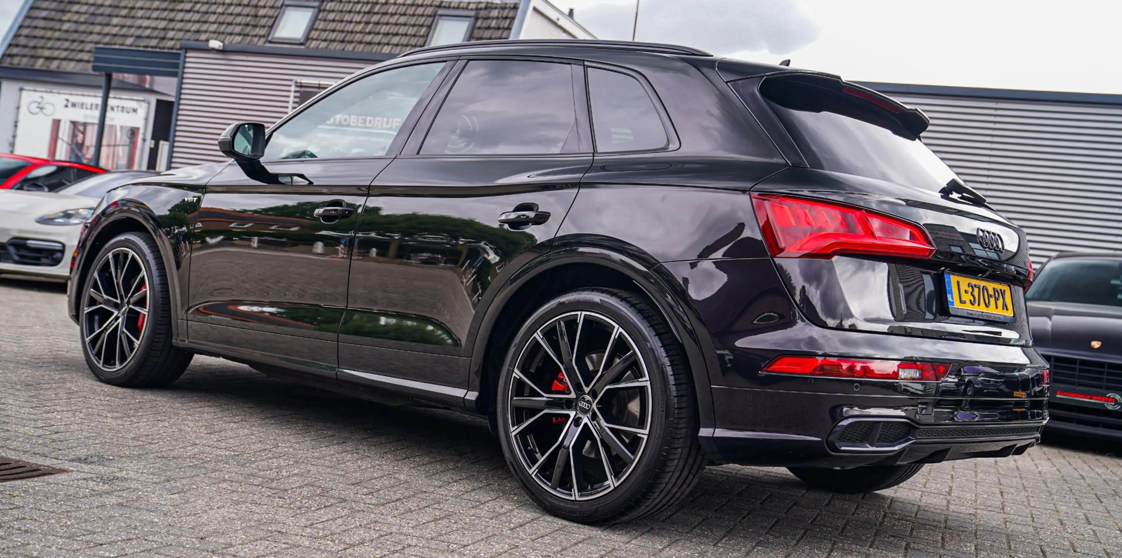 Audi SQ5 3.0 TFSI SQ5 quattro Pro Line Plus | Panorama | Tr — photo 31