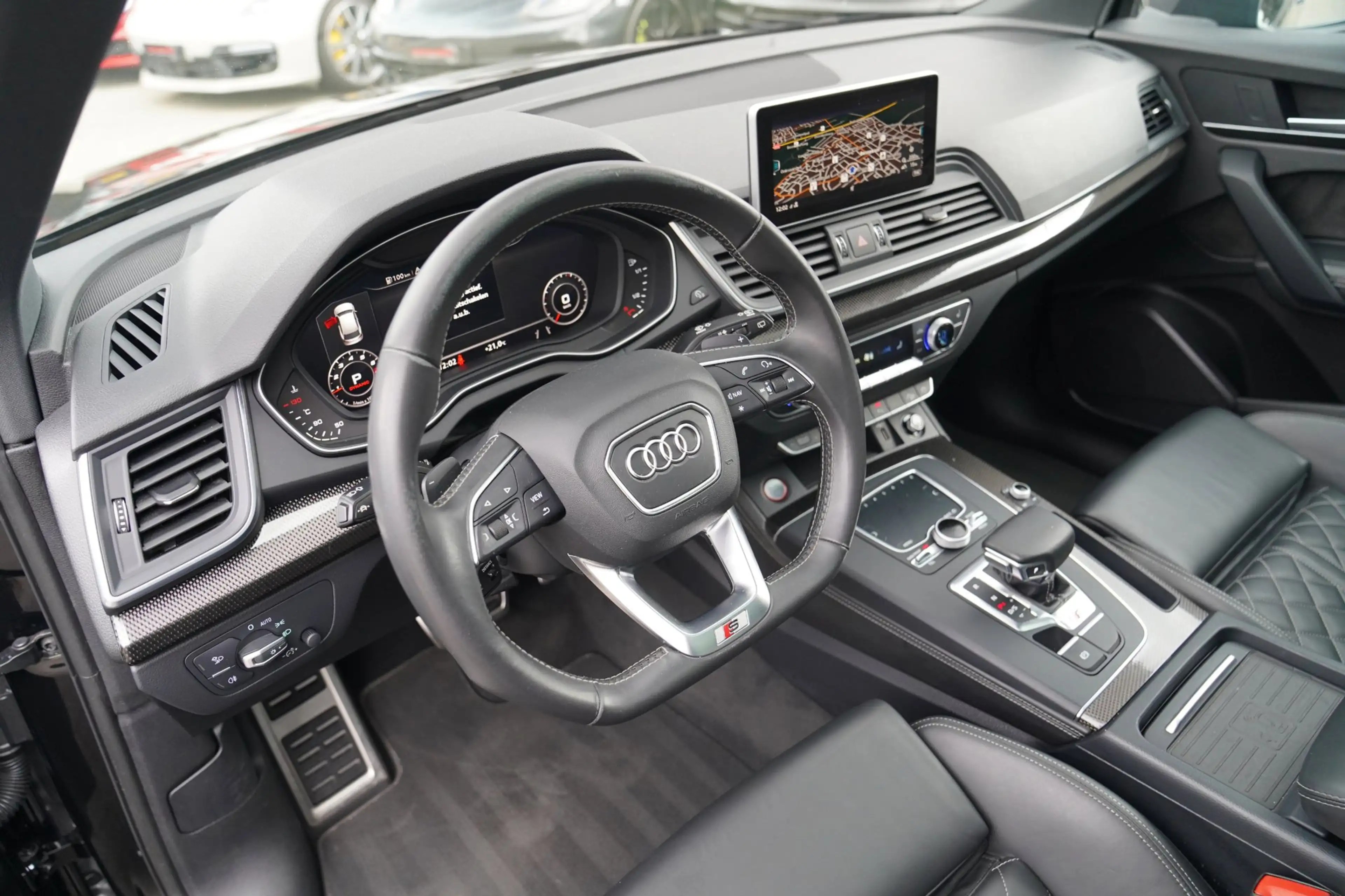 Audi SQ5 3.0 TFSI SQ5 quattro Pro Line Plus | Panorama | Tr — photo 47