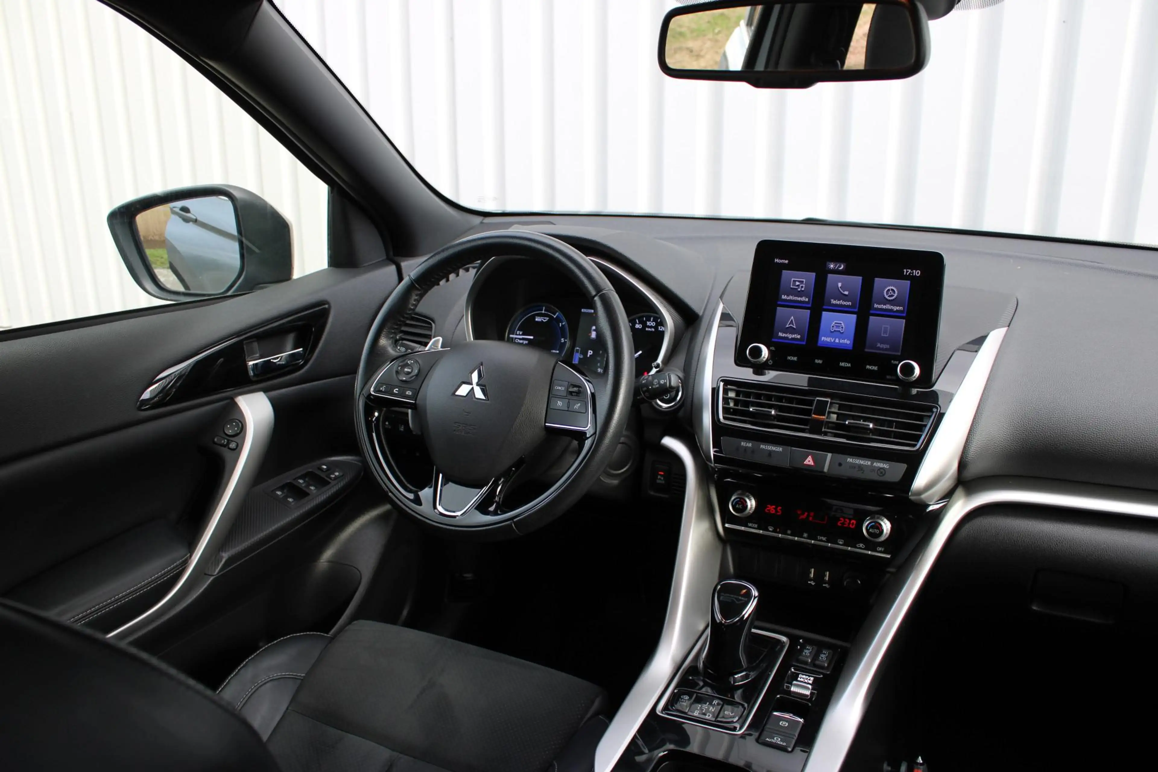 Mitsubishi Eclipse Cross 2.4 PHEV Intense+ | Incl. 12 maanden garantie | Tr — photo 2