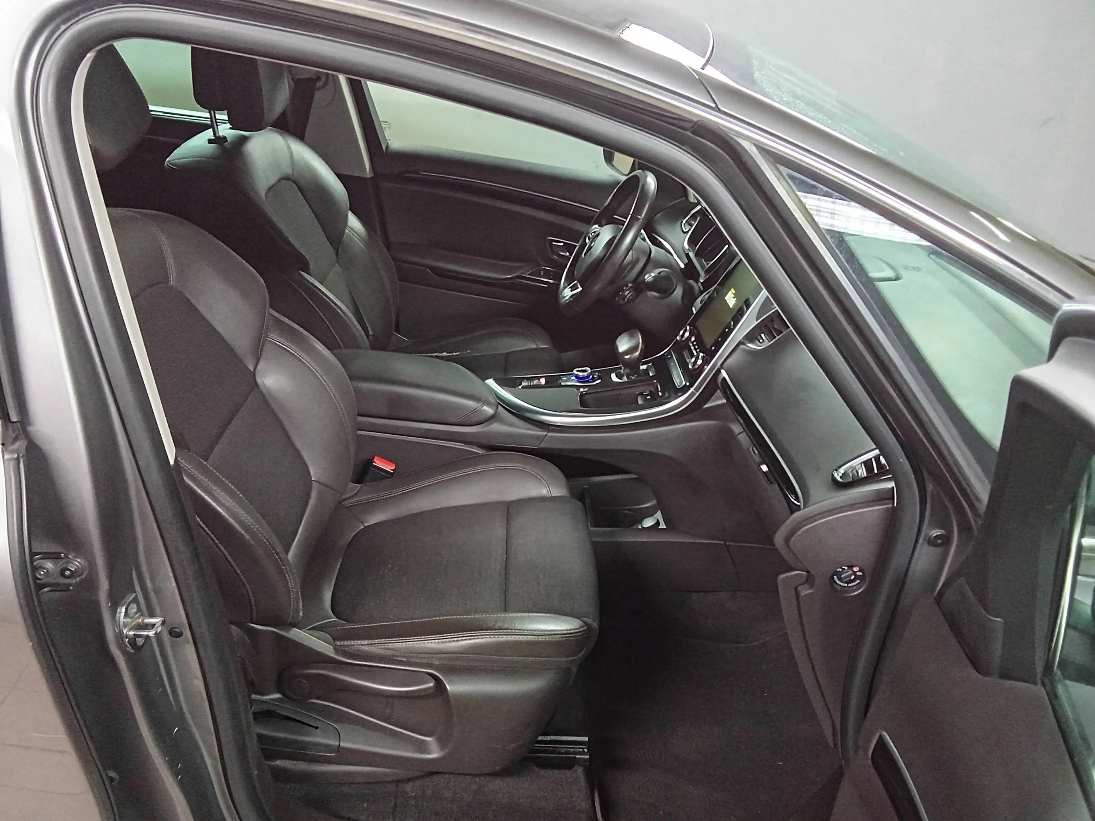 Renault Espace Intens — photo 6