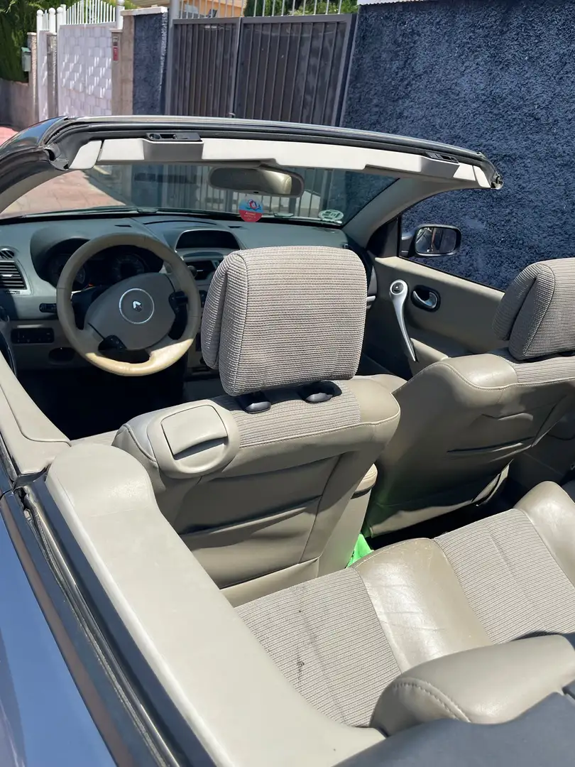 Renault Megane Mégane C.C. 1.9DCi Luxe Privilege Gris - 2