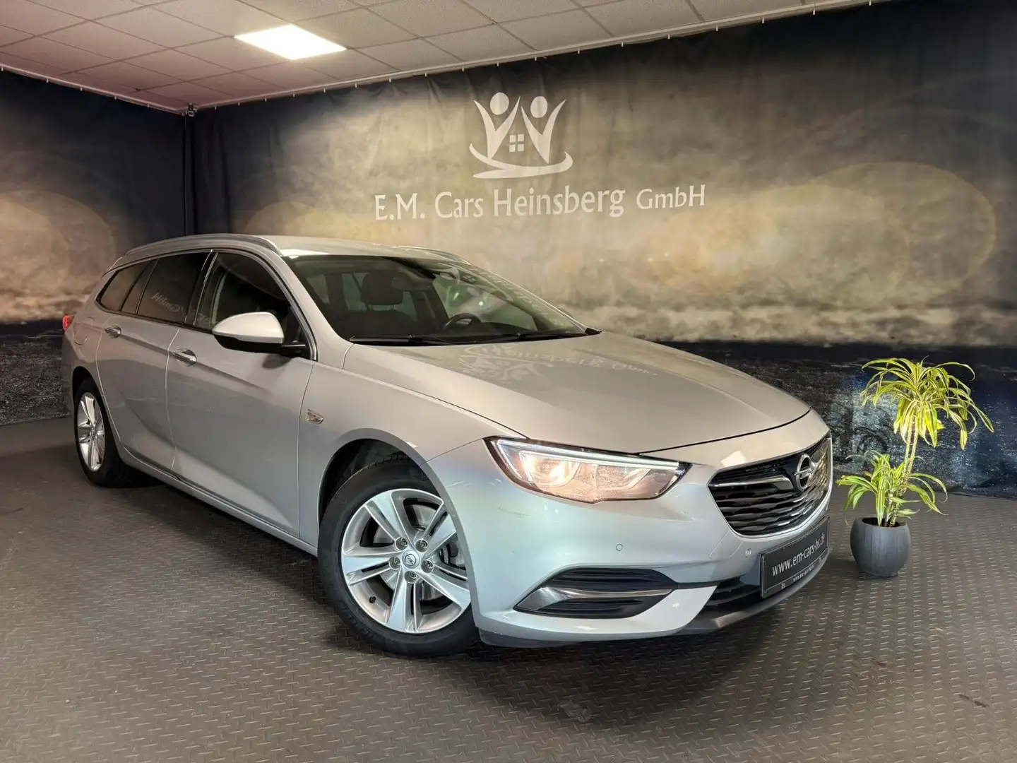 Opel Insignia B Sports Tourer Edition Auto. Navi 1.H Plateado - 1