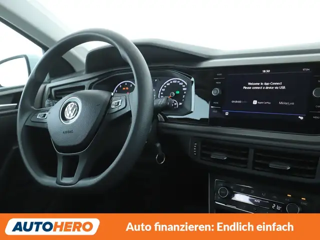 Volkswagen Polo view 13