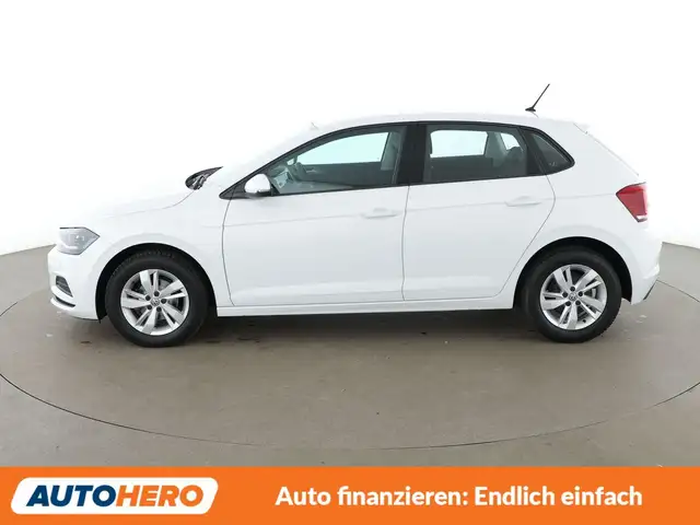 Volkswagen Polo view 3