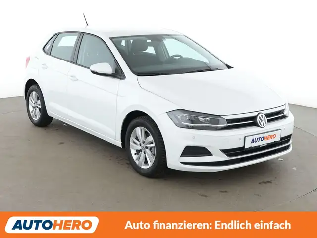 Volkswagen Polo view 8