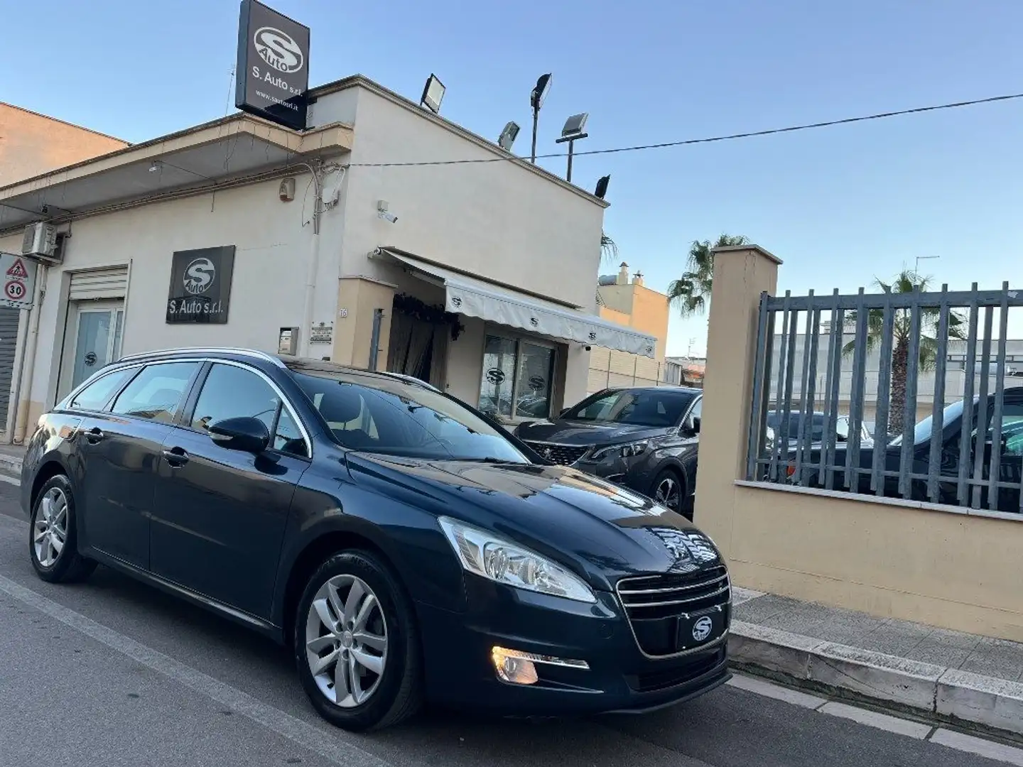 Peugeot 508 1.6 e-HDi 115CV ETG6 SW Ciel Bleu - 1