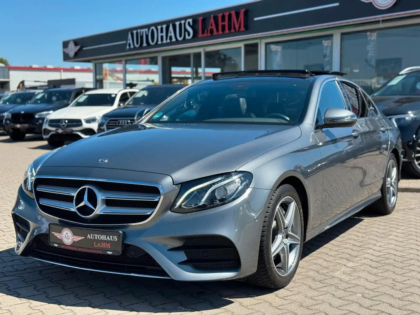 Mercedes-Benz E 200 d Lim. 9G-TRONIC"AMG-LINE"PANO*DAB*LED*VIRT Серый - 2